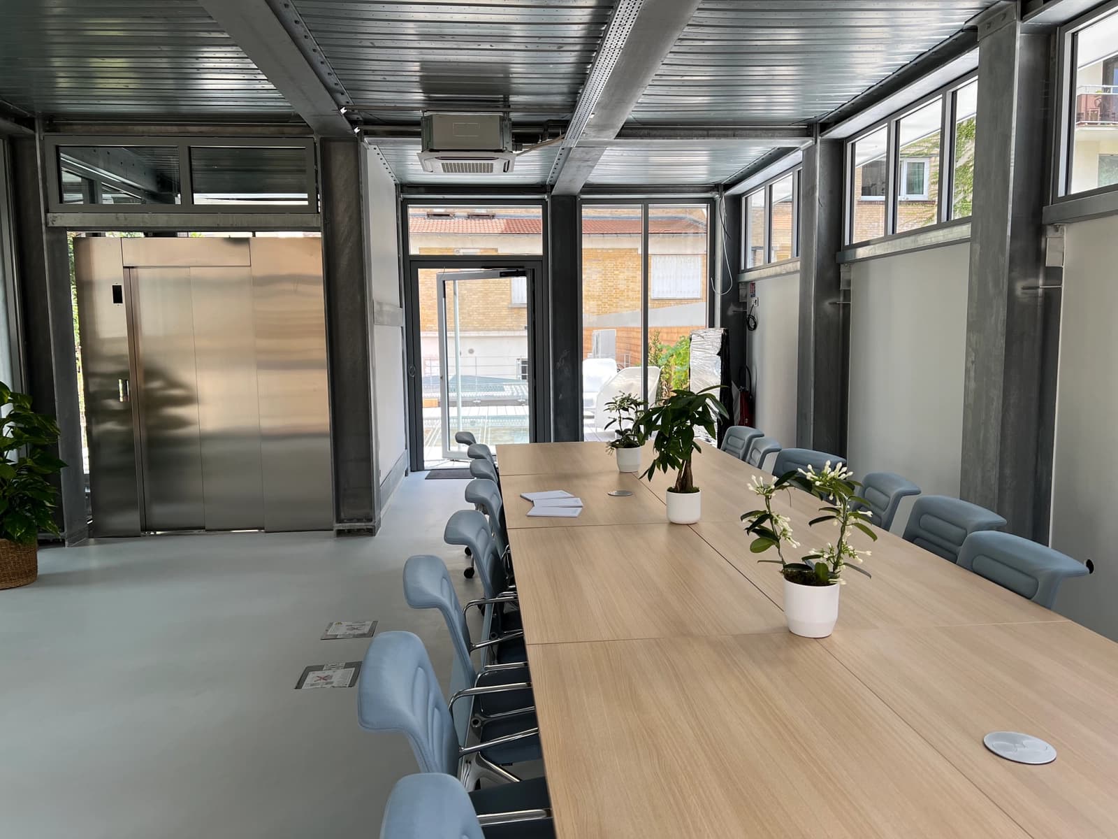 Salle de réunion dans Le Loft: espace modulable pour projets et événements - 1