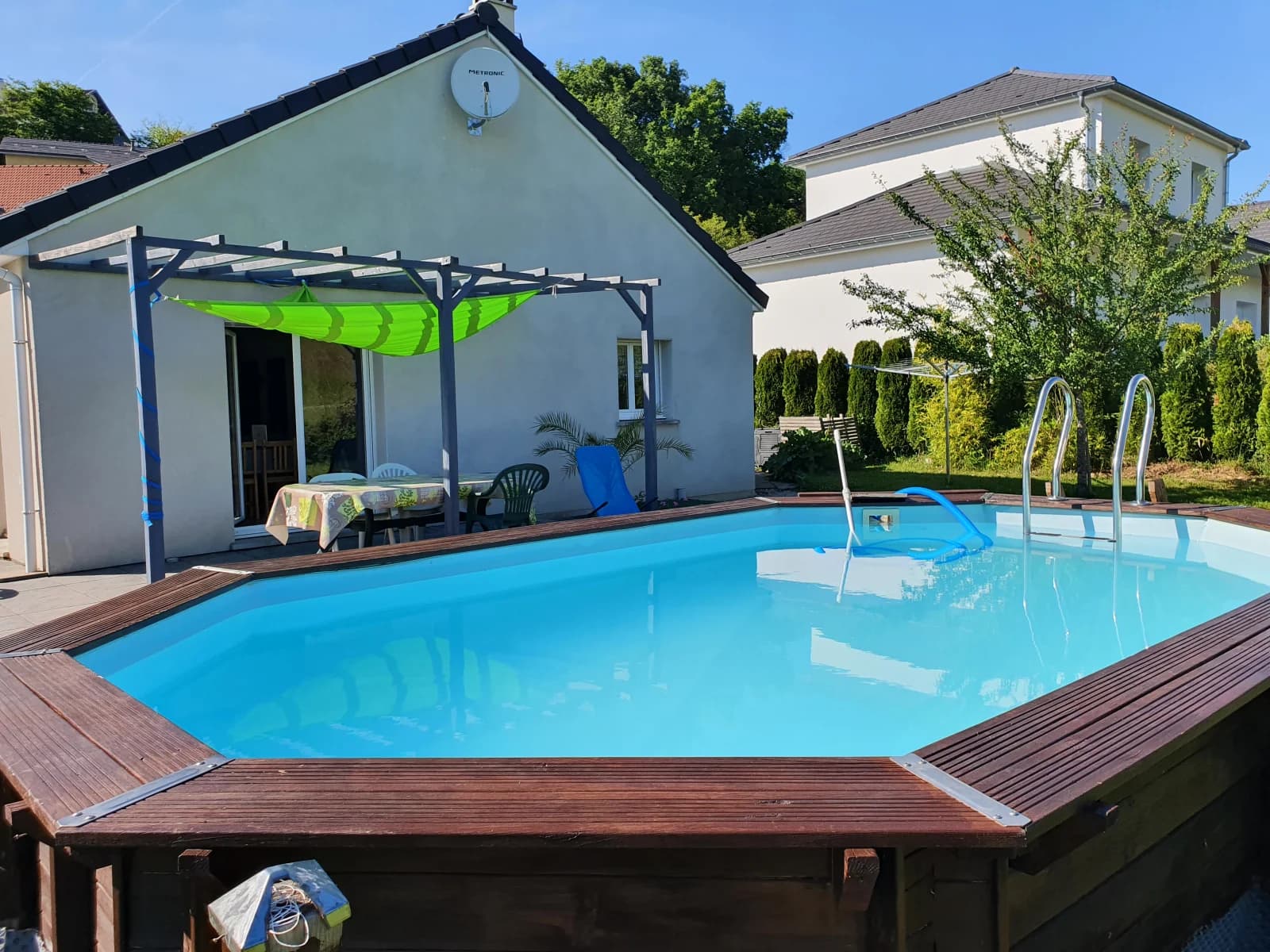 Salle de réunion dans Bel espace dans grande maison avec piscine et jardin - 1