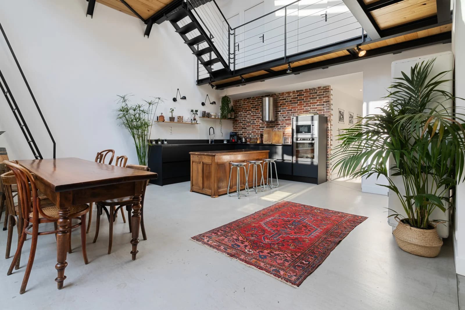 Salle de réunion dans Loft ludique: baby-foot, patio et terrasse sur le toit - 1