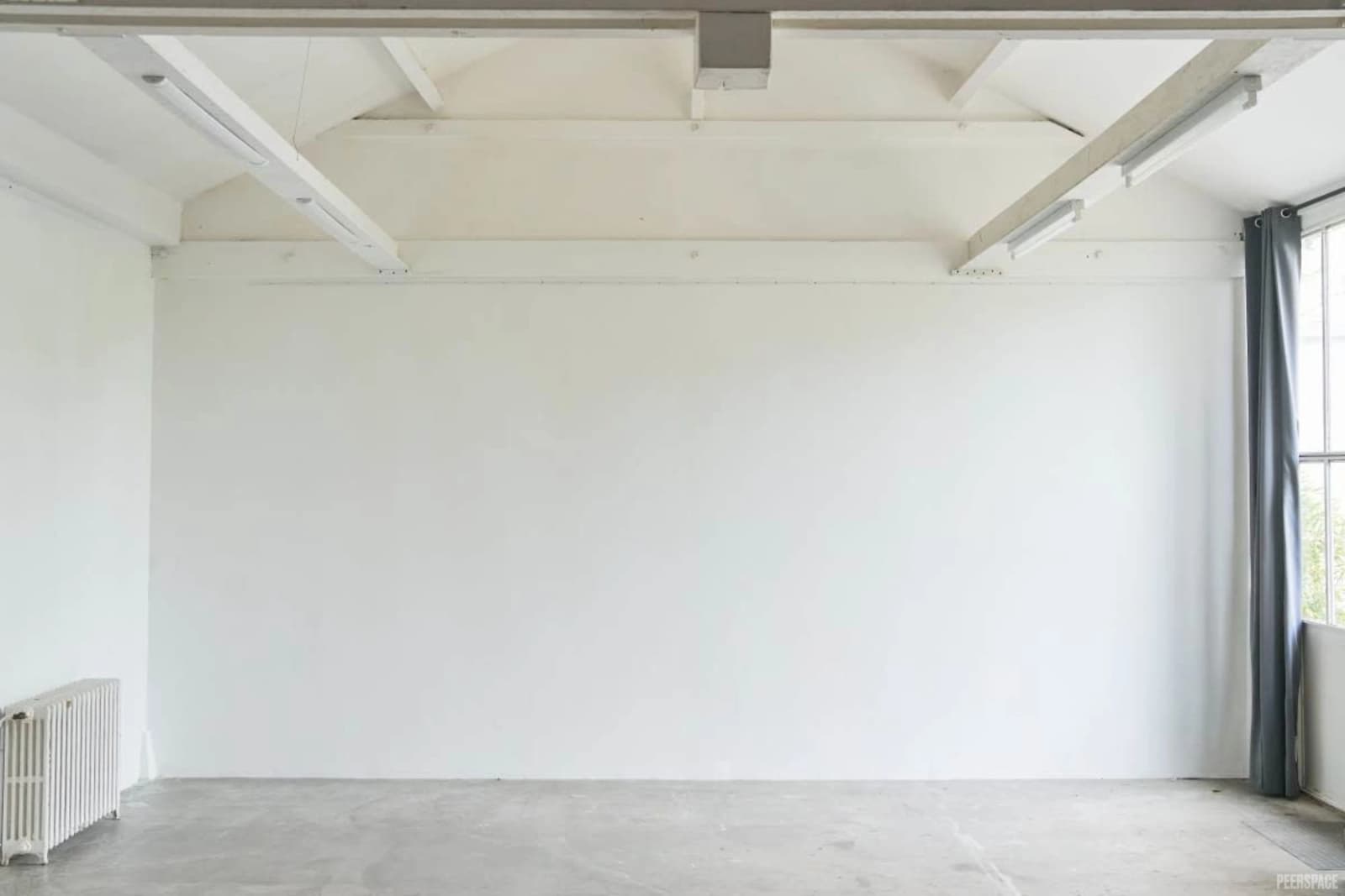 Space Studio near Paris, in Ivry-sur-Seine - 4