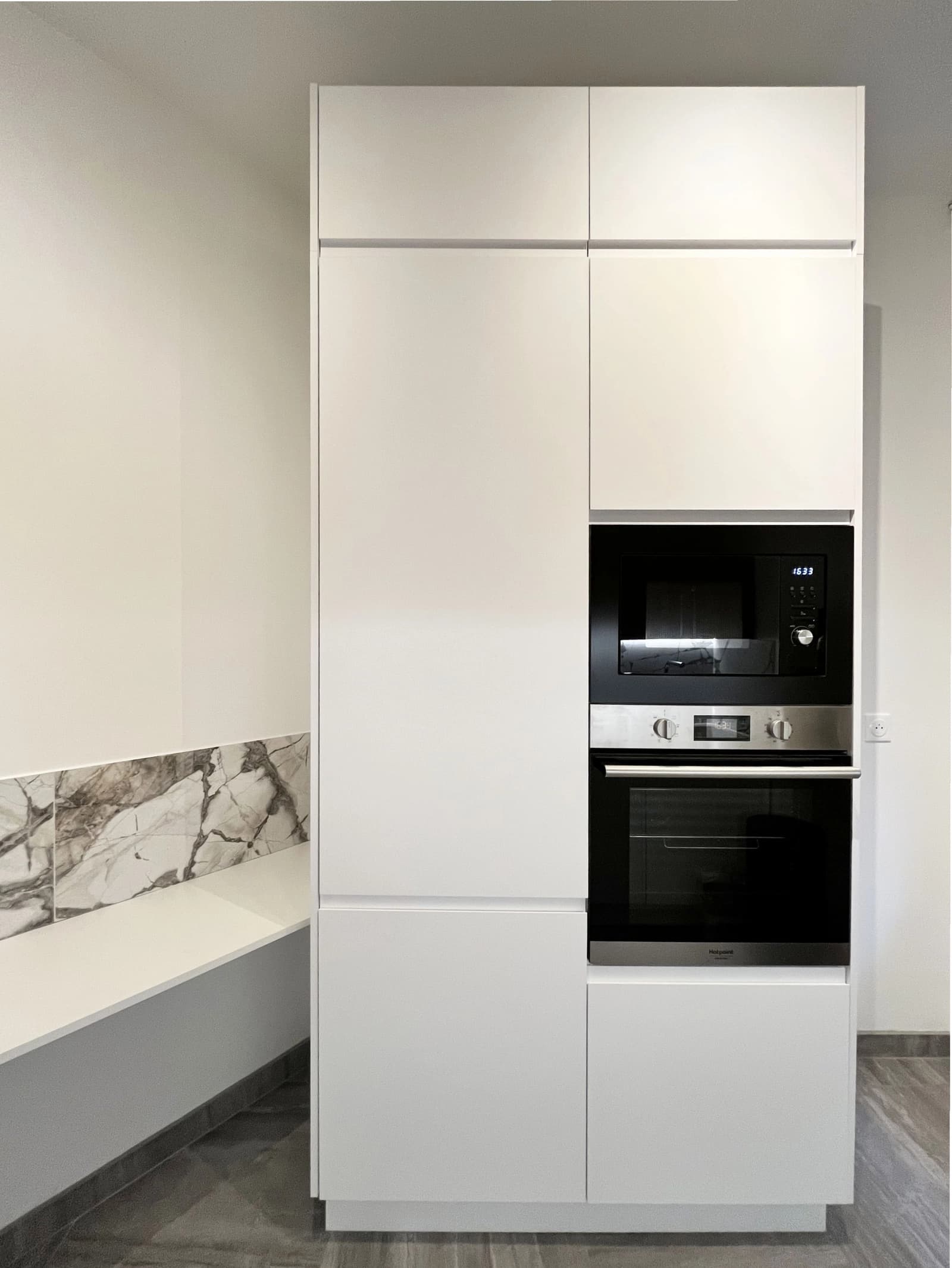 Space Grande double réception au beau mobilier - 4