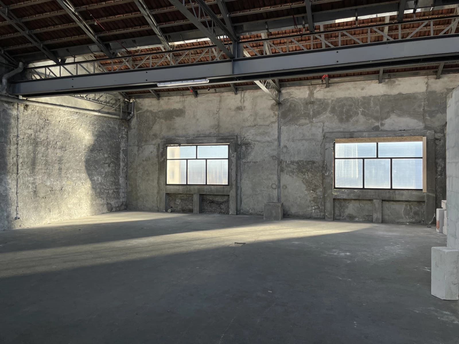 Espace Halle industrielle - 1