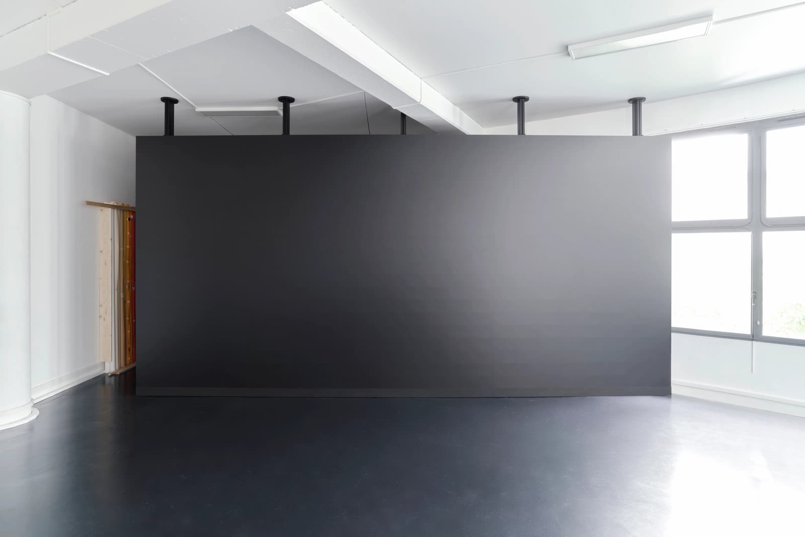Studio 200m2 dans le 11ème