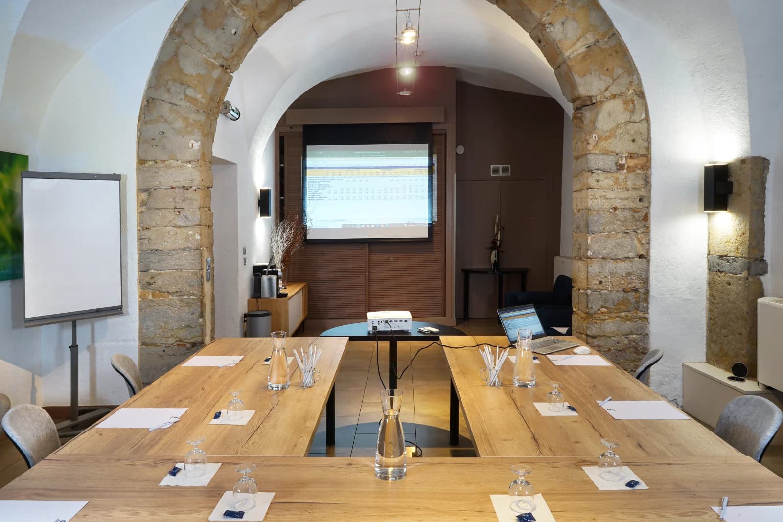 Meeting room in Seminar room / Co-working space - 1