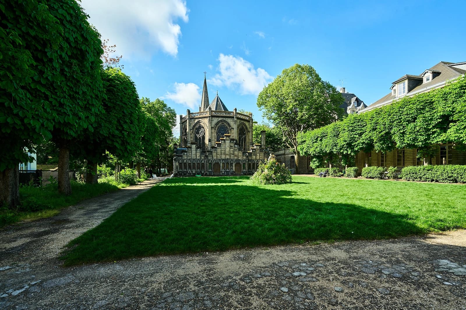 Espace Grande chapelle désacralisée en plein Paris - 0