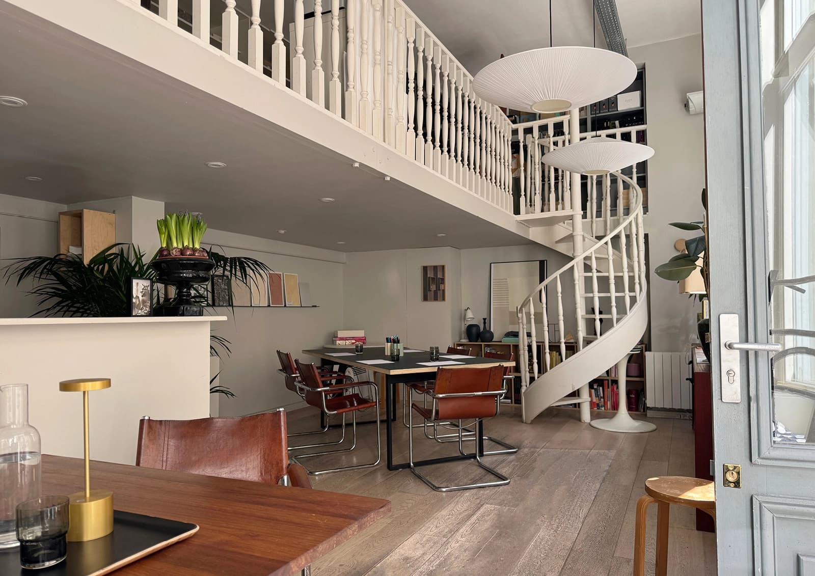 Espace Loft-bureau lumineux – idéal tournage, interview & showroom - 4