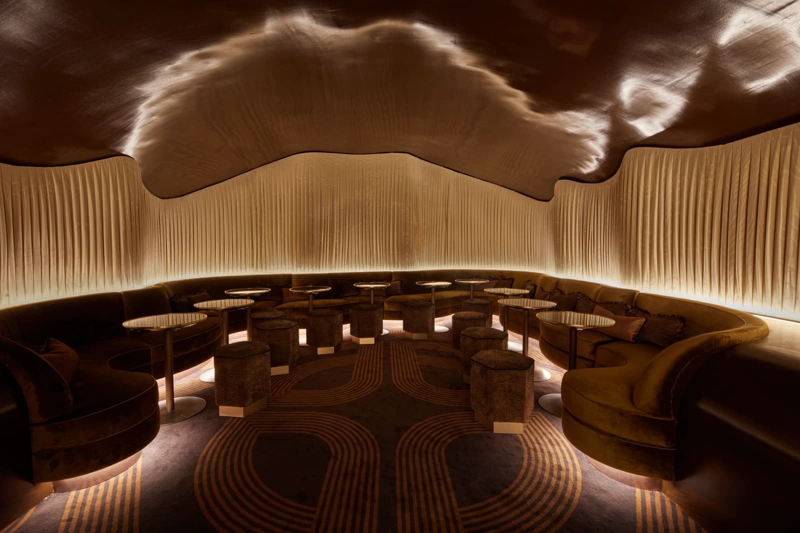 Space Iconic Roaring Twenties-inspired restaurant - 3
