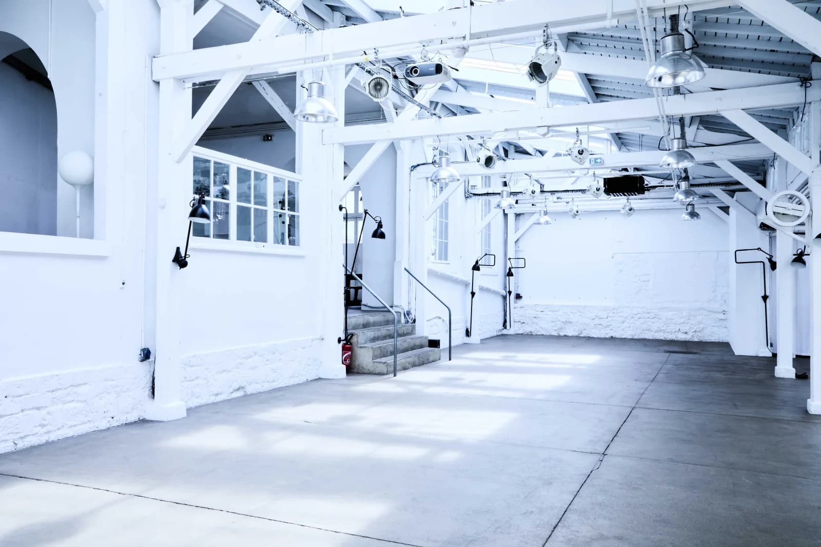 Espace Lieu industriel au charme brut, entièrement modulable - 4