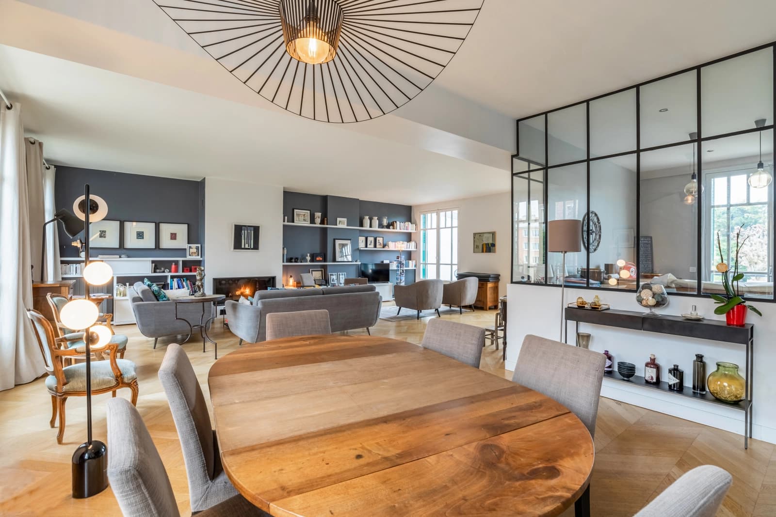 Space 300m² house with large garden in Colombes - 5