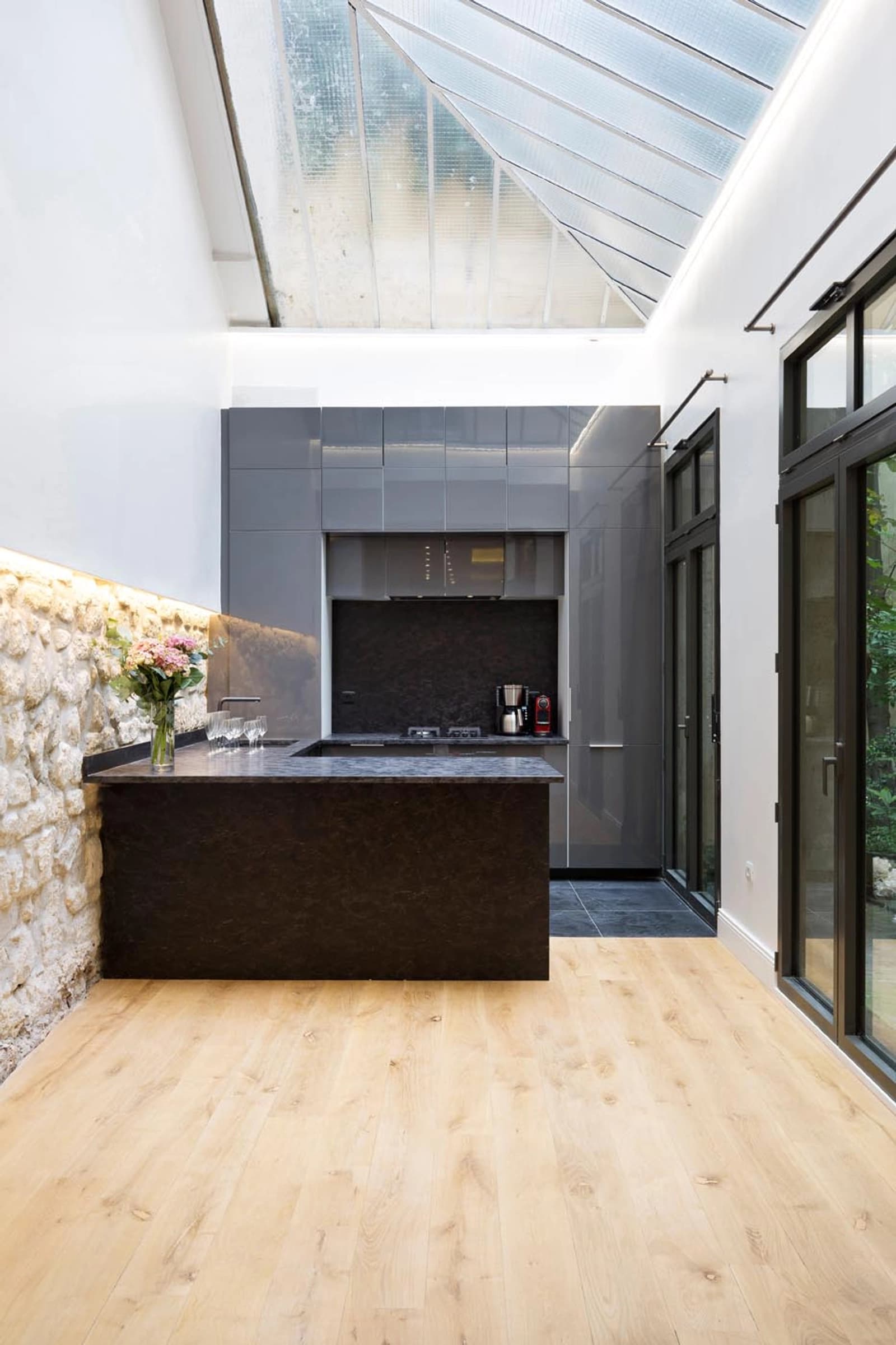 Espace Galerie d'art d'exception et sa cour intérieure atypique - 5