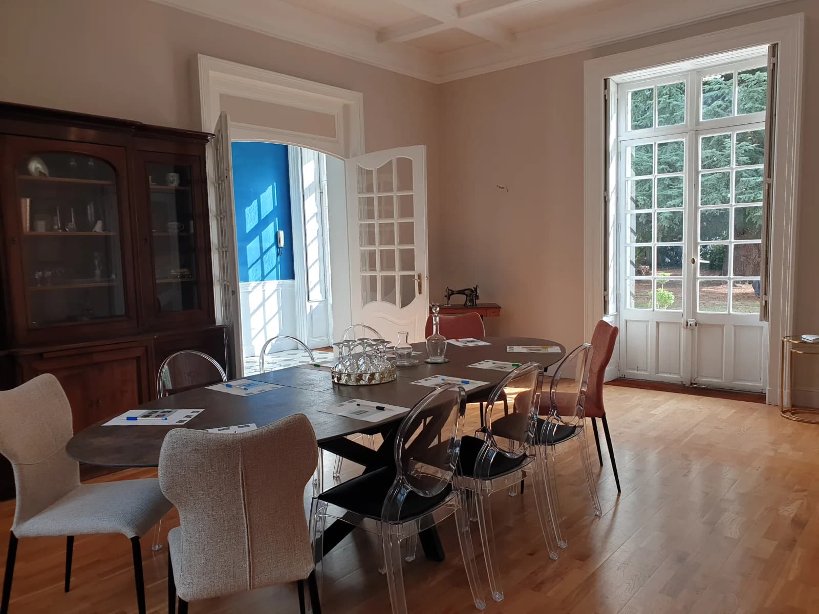 Comedor en Elegante residencia del siglo XVIII, muy cerca del centro de Tours - 1
