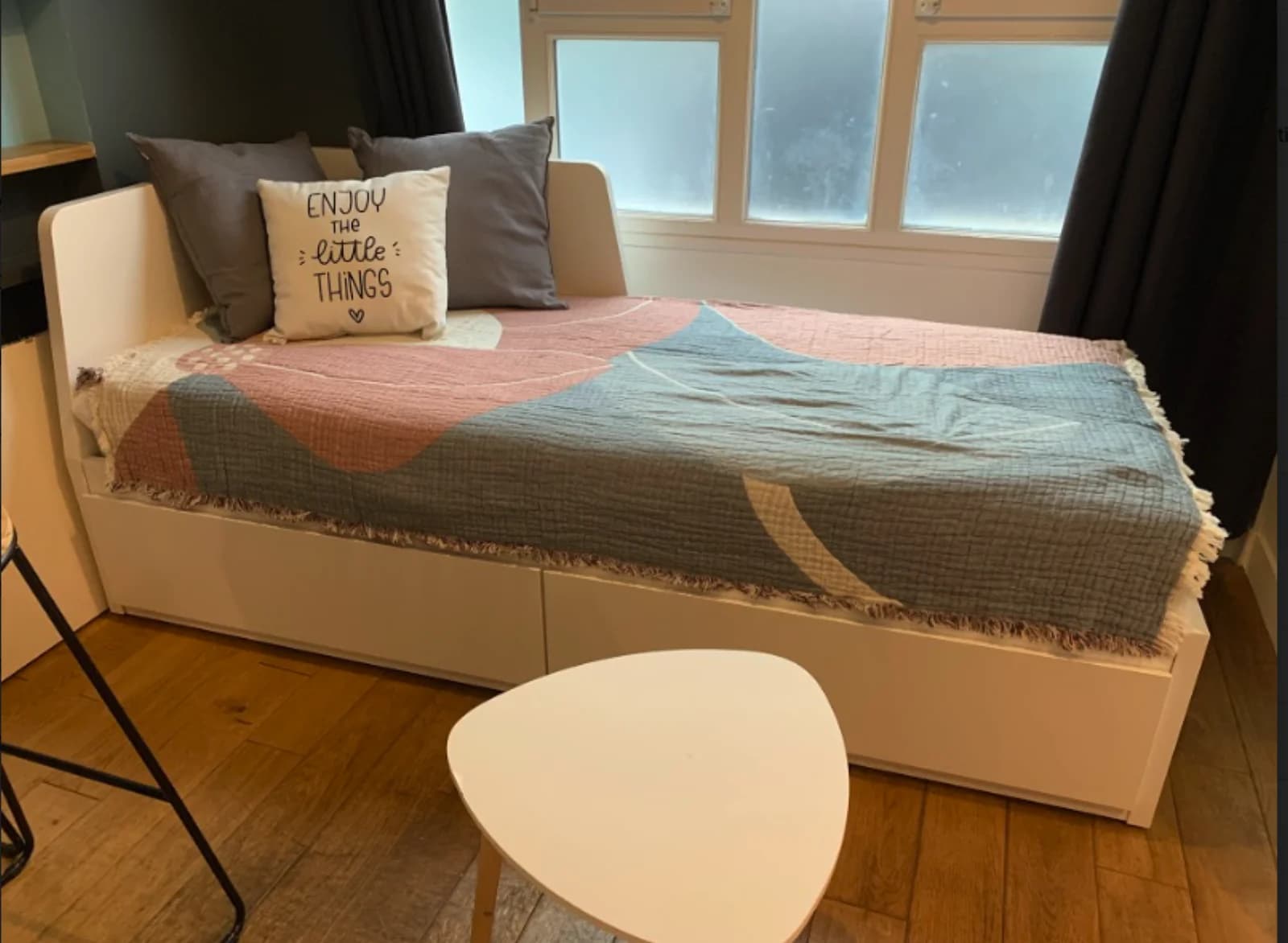 Bedroom in Modern design space in Paris République - 1