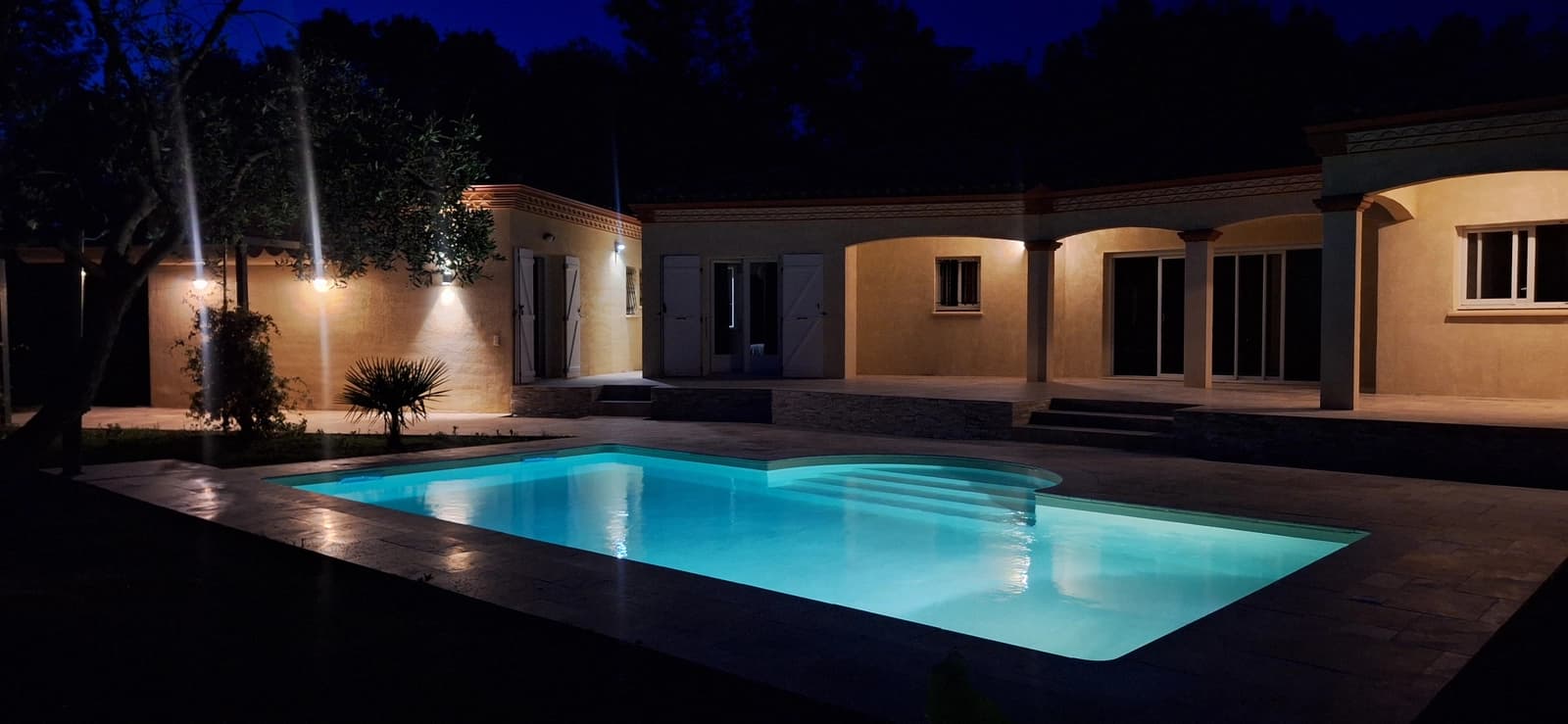 Space Provencal villa with pool in the heart of a tree-lined park – Occitania - 2
