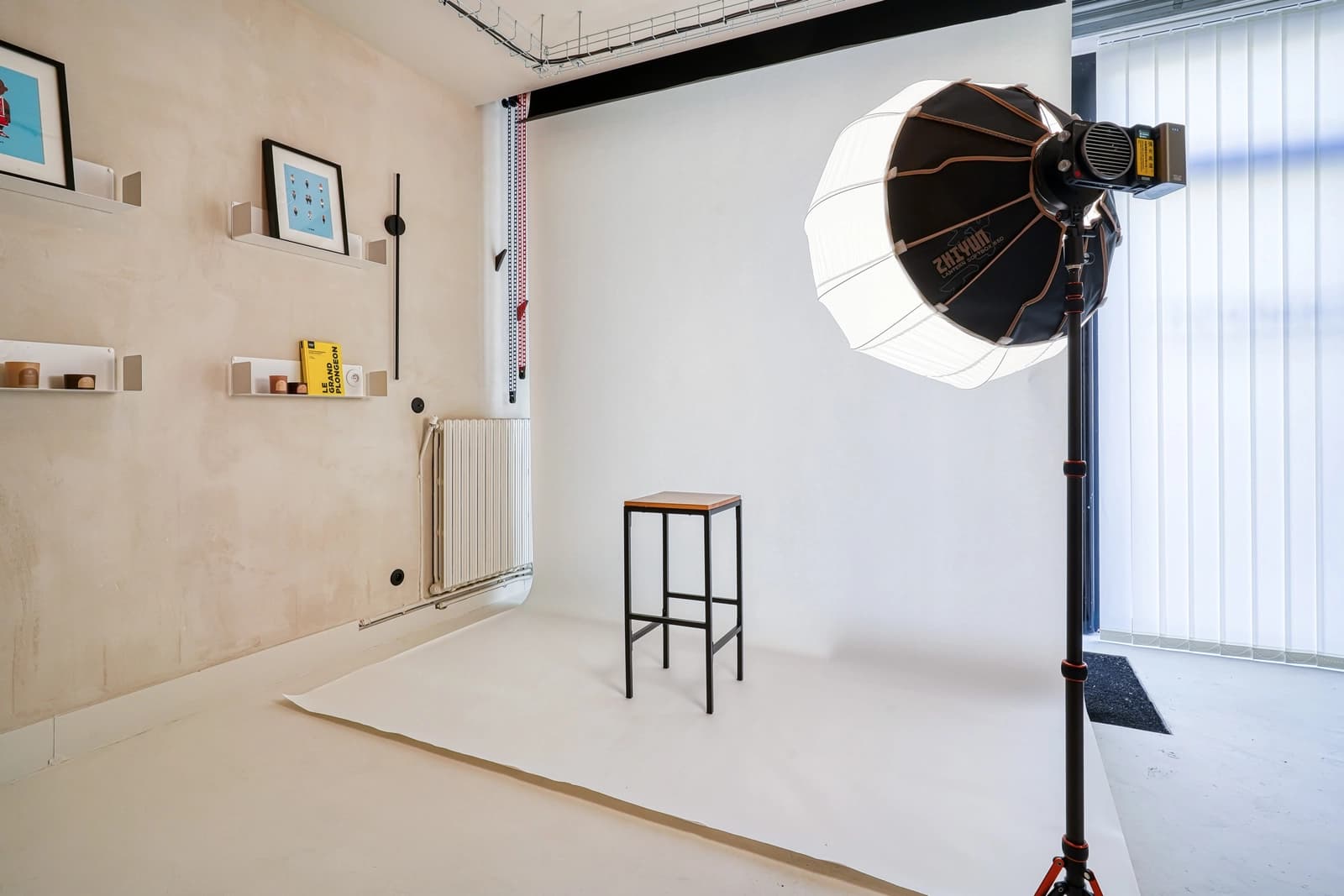Space Studio 71 – Espace premium pour podcasts – Paris 17e - 1