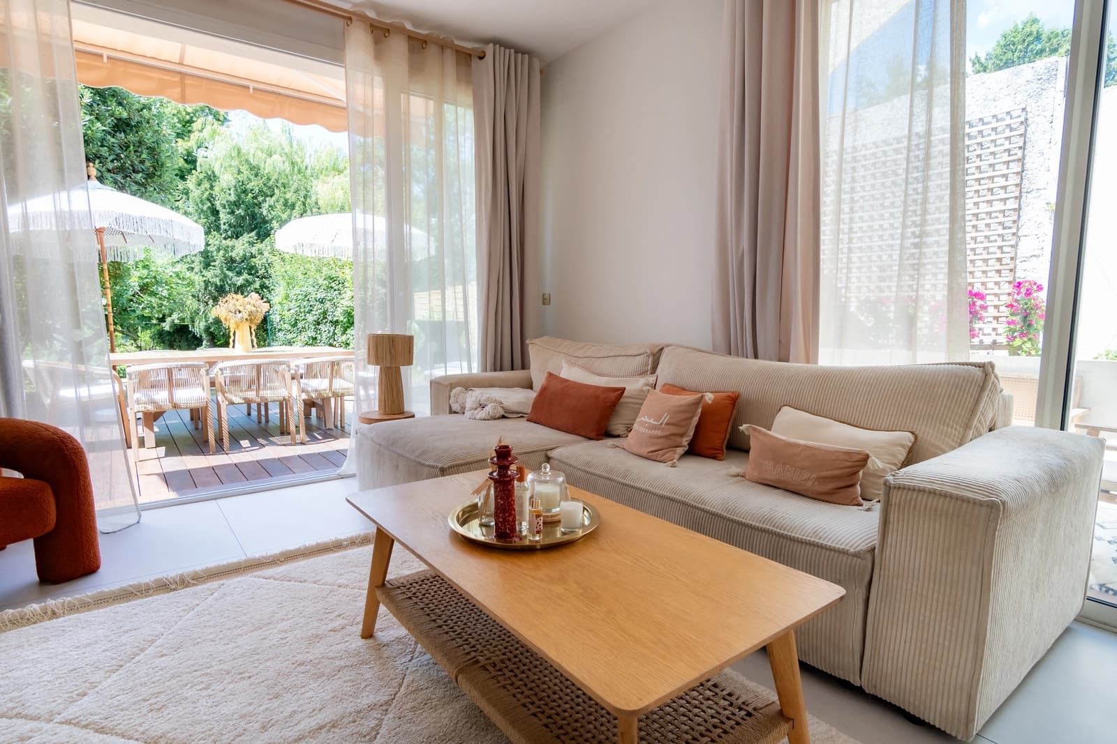 Space Bright bohemian chic house with large garden - 1