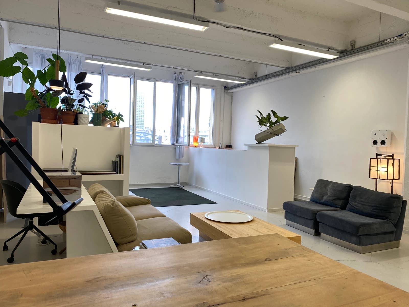 Living room in Hyperurban architecture studio loft with view - 1