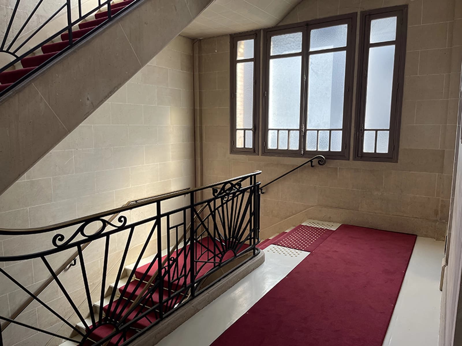 Space Spacious and bright loft in the heart of Paris - 4