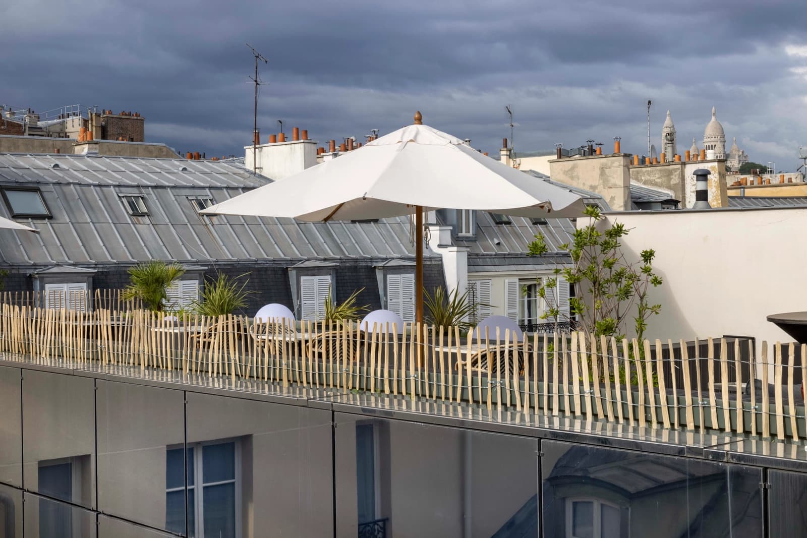 Espace Le Rooftop: un toit-terrasse exclusif avec vue - 5