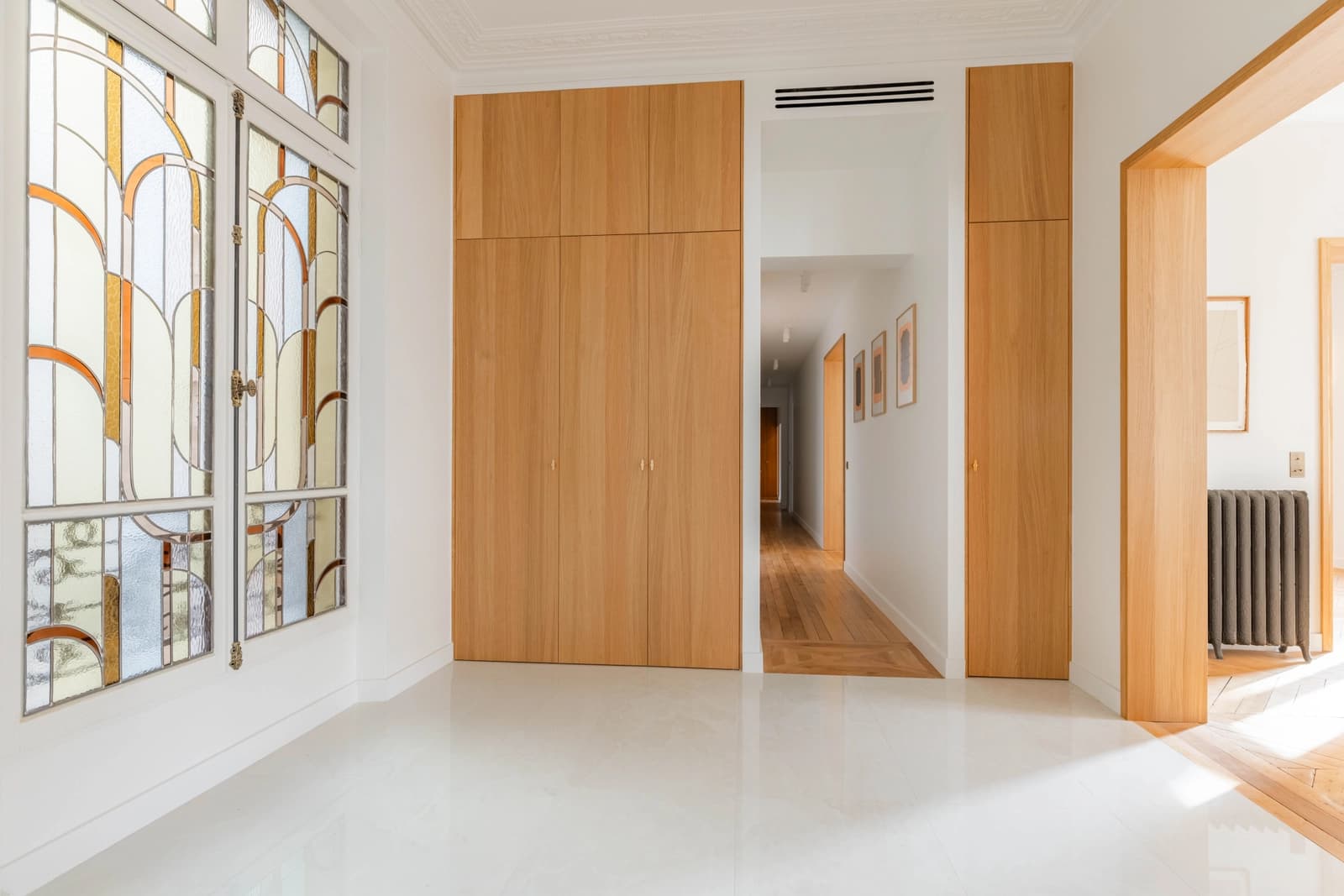 Space Exceptional Haussmannian Apartment – Victor Hugo / Kléber - 4