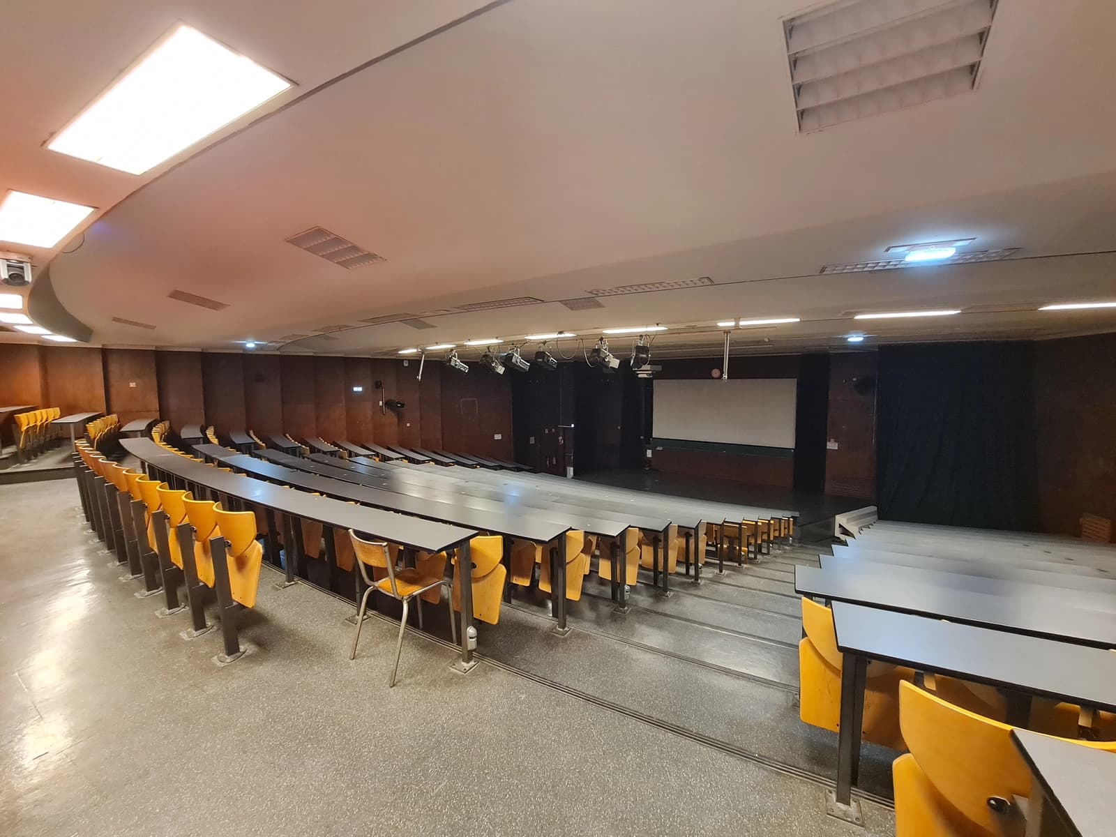 Espace Un amphithéâtre en plein coeur du 5ème arrondissement de Paris  - 1