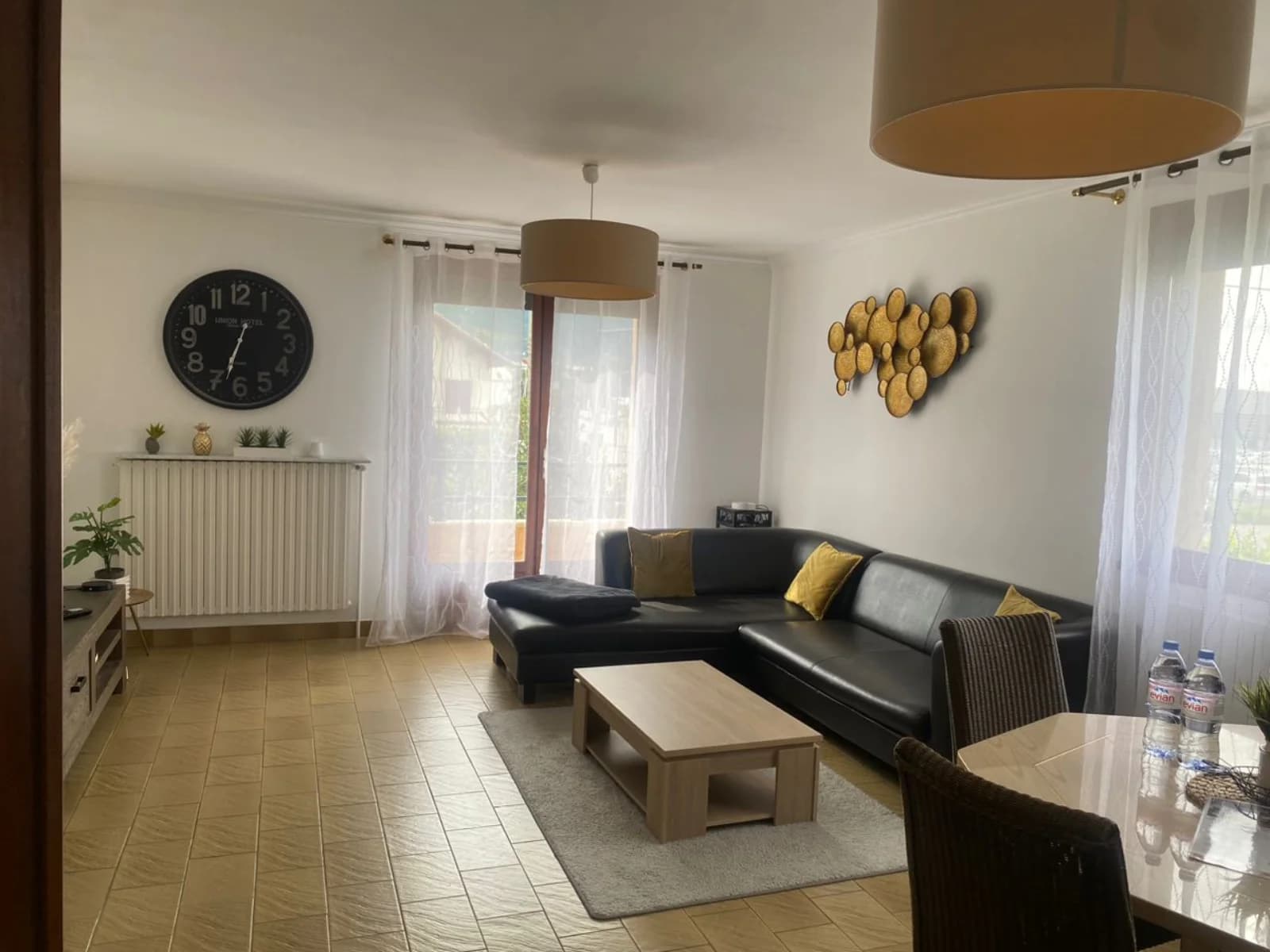 Espacio 94m² luminosos con parking privado. - 0
