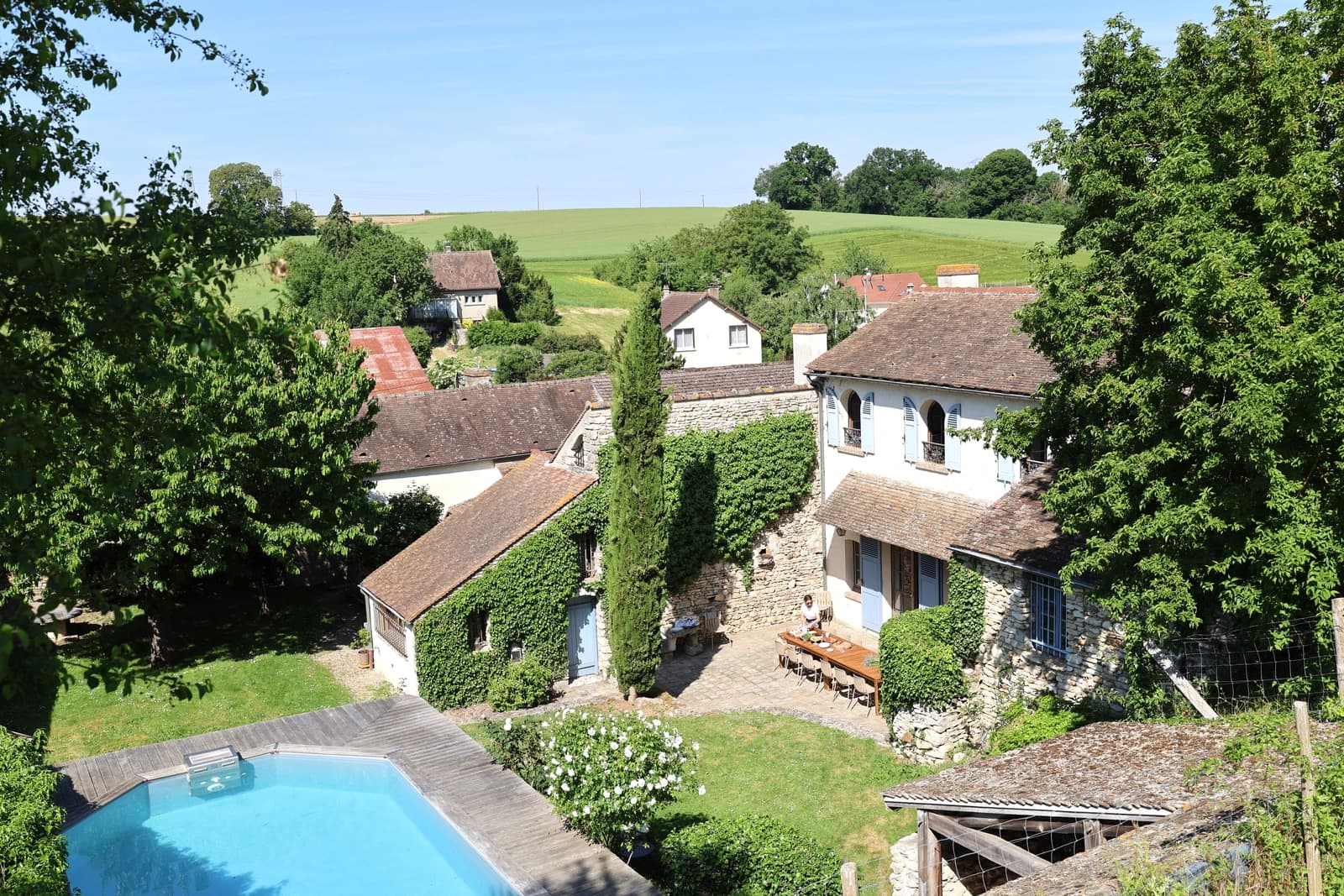 Space Renovated farmhouse, modern charm and comfort, equipped meeting room, swimming pool, 45min from Paris. - 0