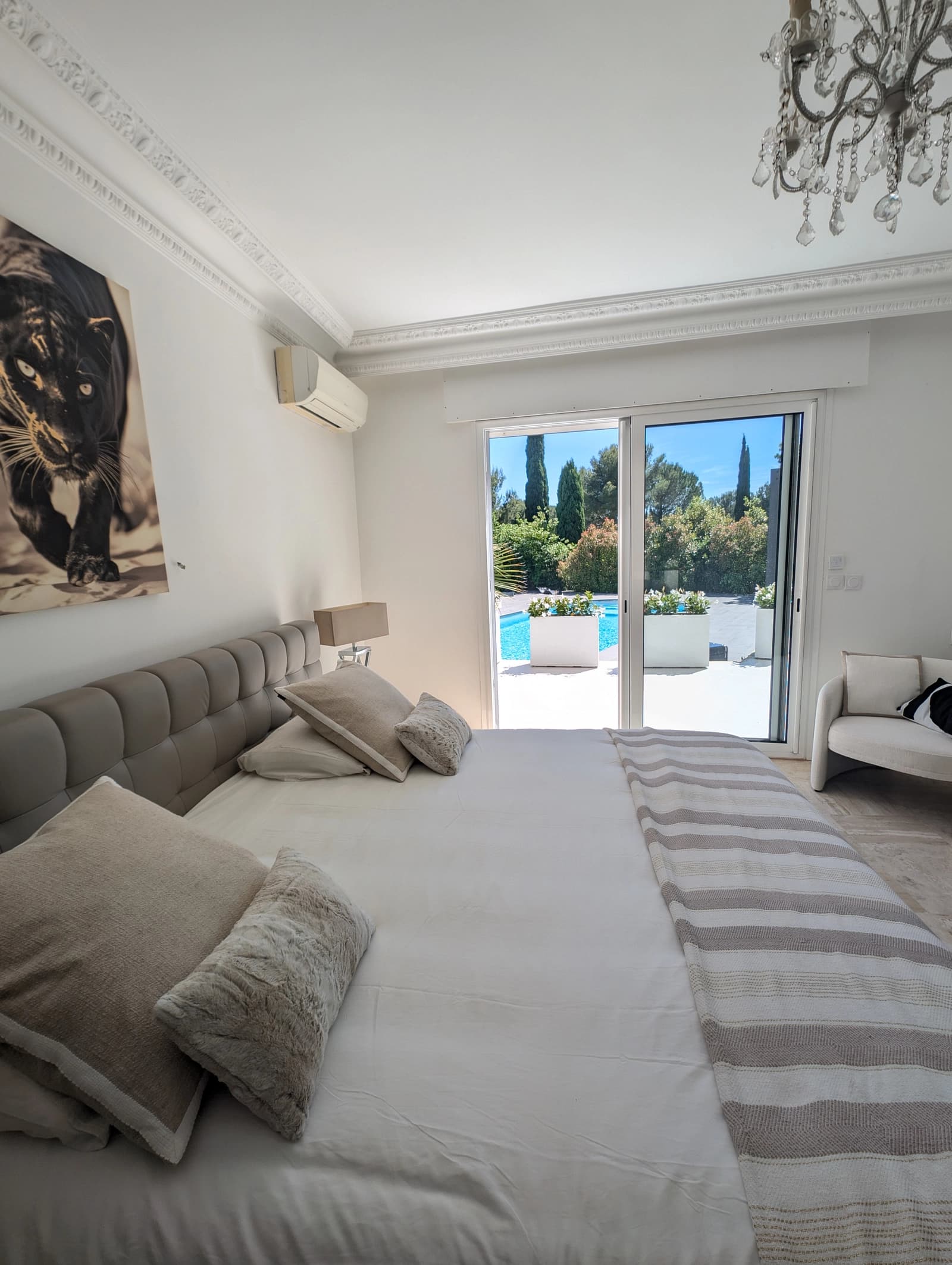 Space Villa 350 m² living area, 360° view of Montpellier - 3