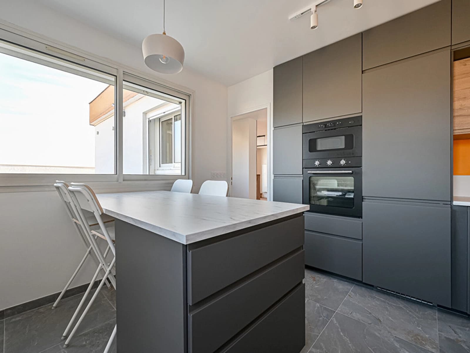 Space Penthouse with Terrace - Eiffel Tower View - 4