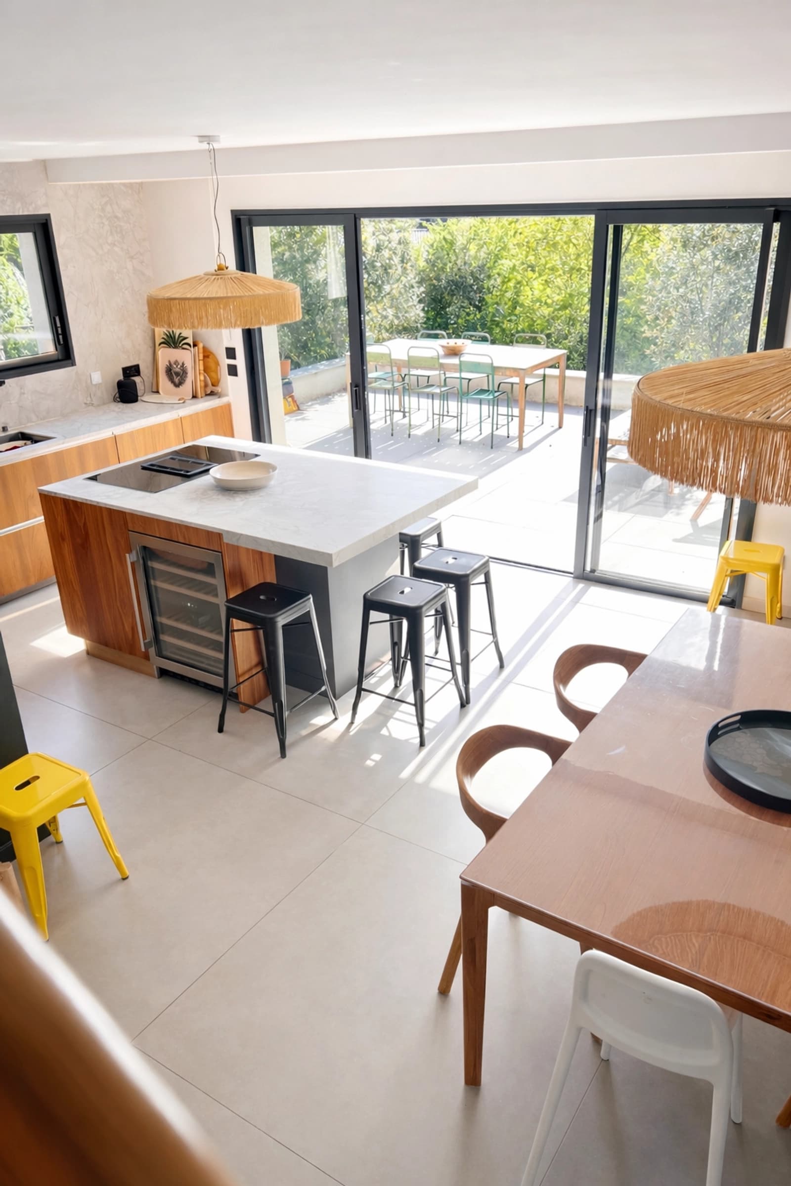 Villa contemporaine haut de gamme avec piscine aux portes de Lyon