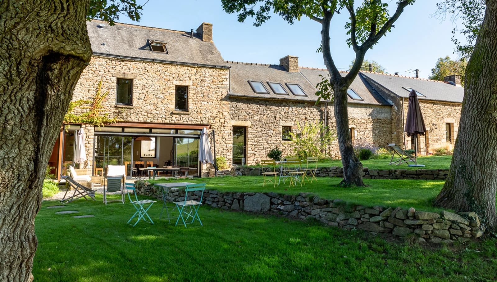 Space Farmhouse in the Breton countryside with swimming pool - 4