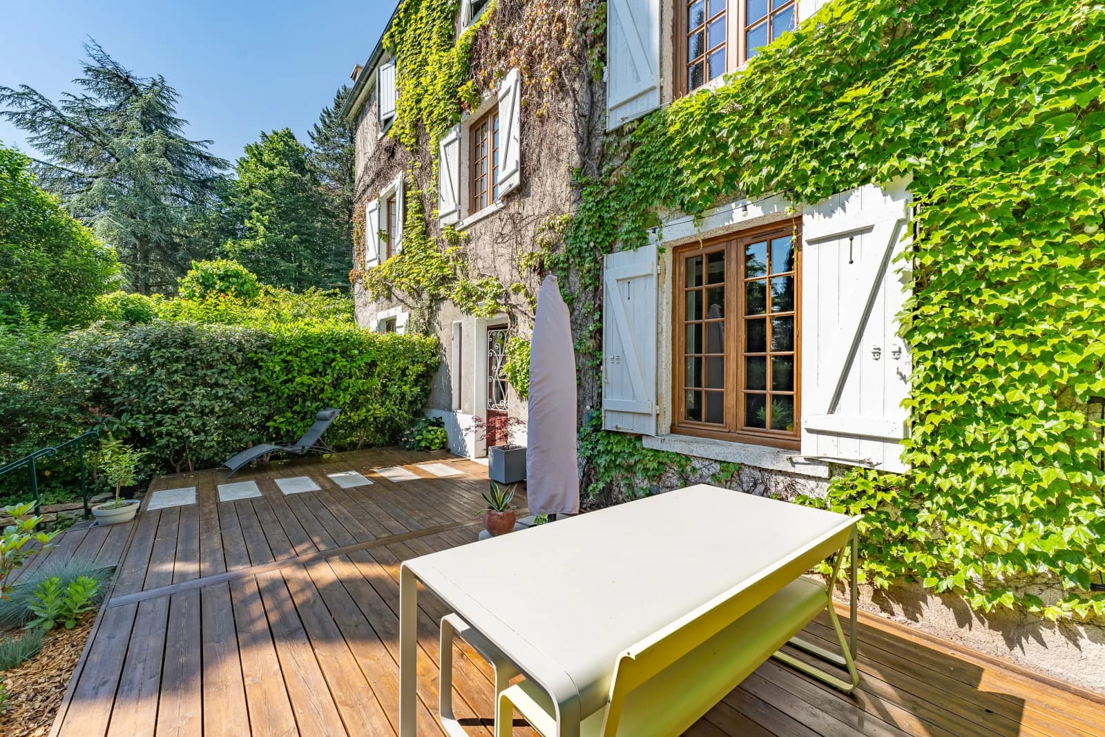 Space Country living in the heart of LYON - 3
