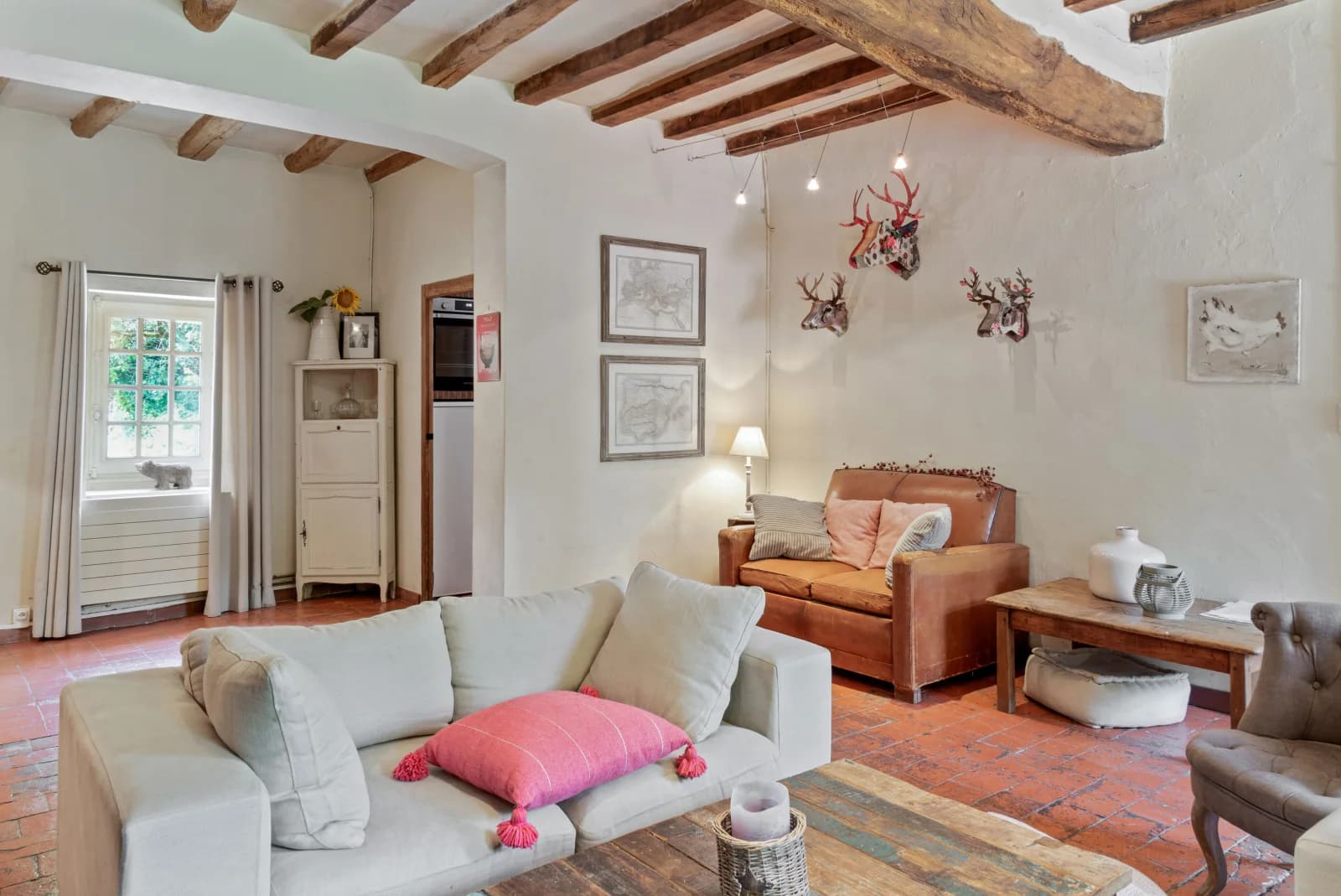 Living room in Charming farmhouse in the countryside - 0