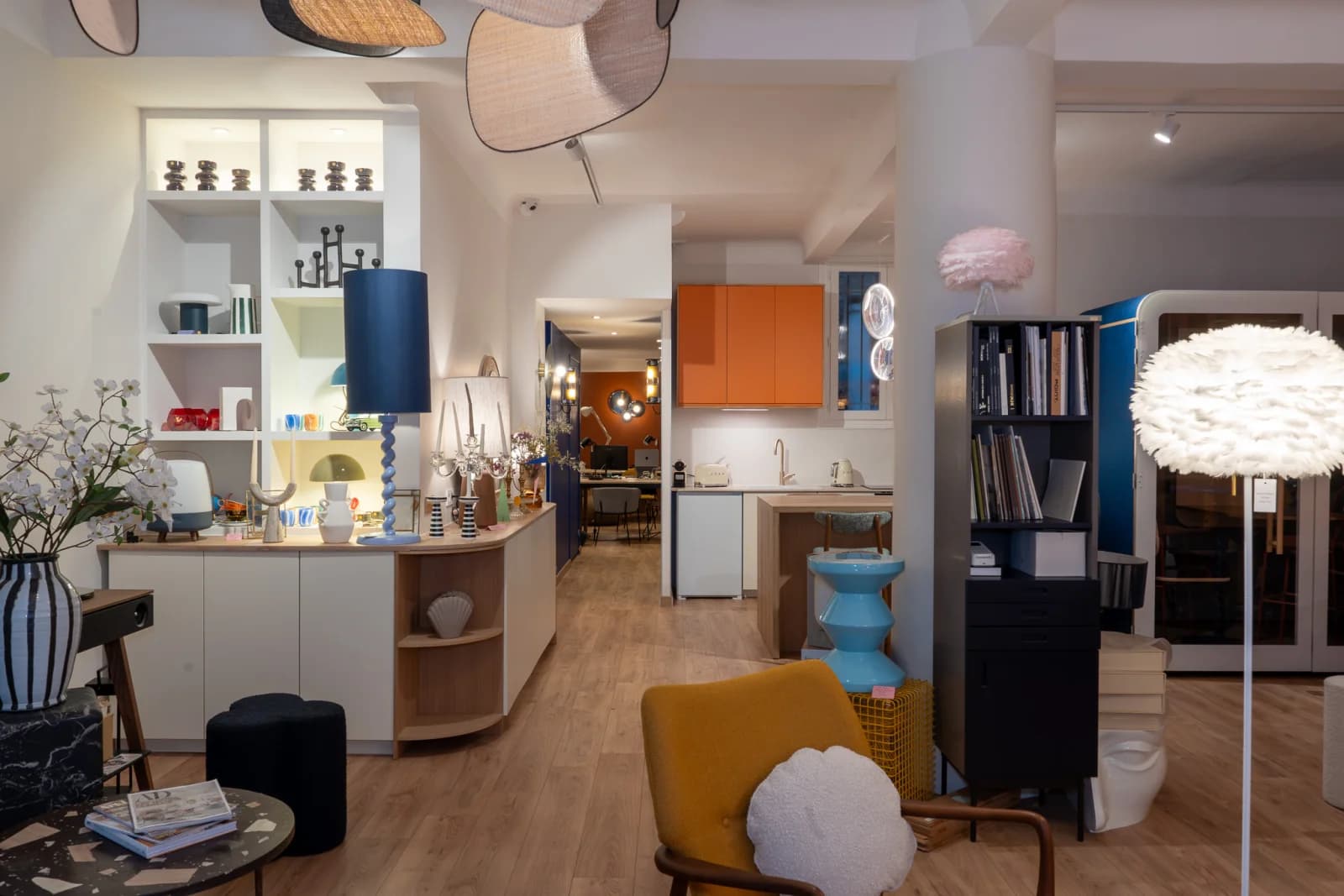 Space Decoration showroom, photo workshop & coworking space - 1