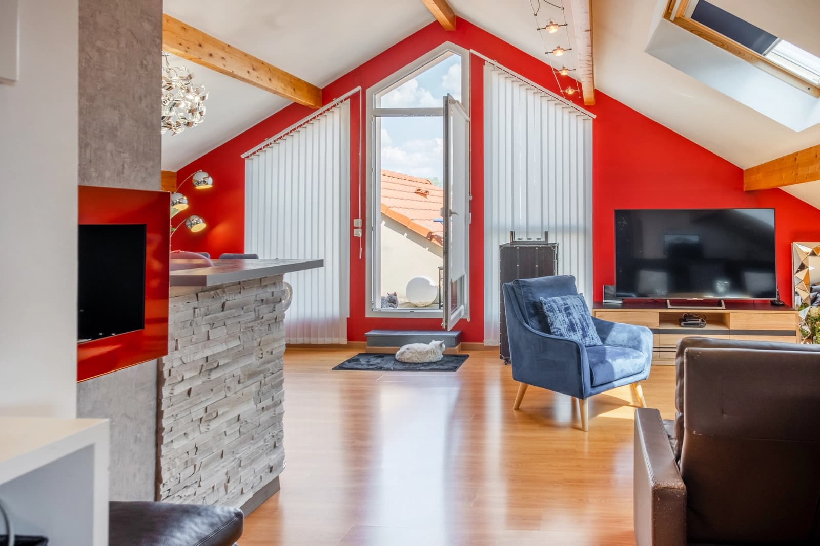Living room in Lovely attic apartment - 1