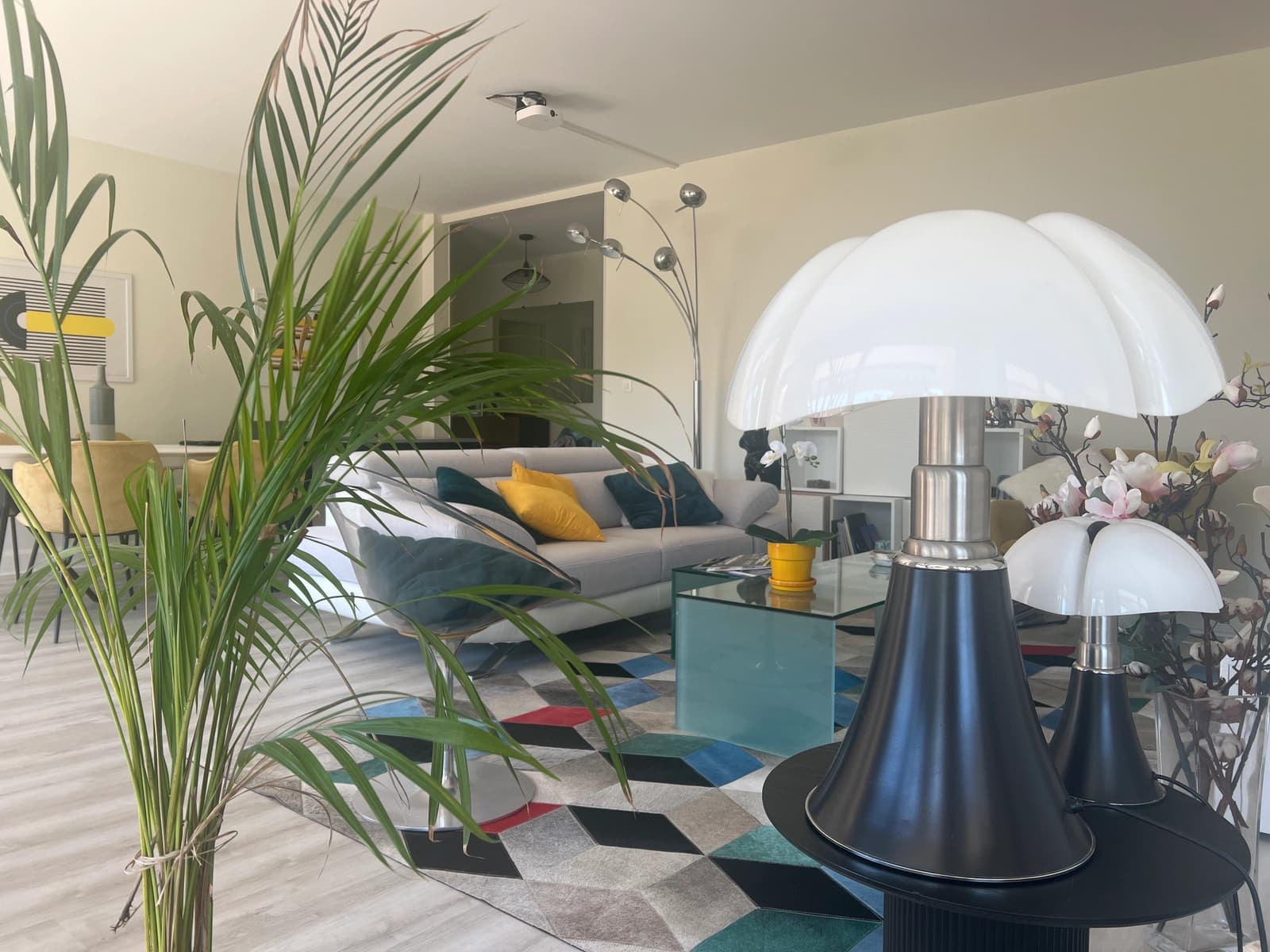 Space Magnificent south-facing apartment with pool view - 3