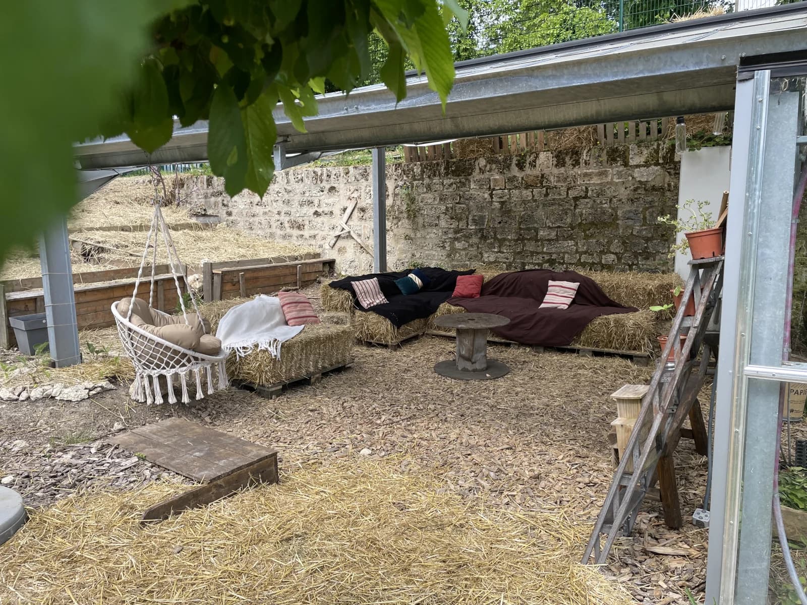 Espace Ferme urbaine insolite en plein coeur de Versailles - 3