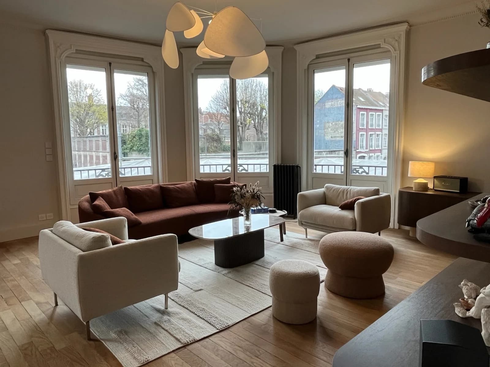 Space Spacious bright apartment in central Lille, 5 minutes' walk from the train stations - 0
