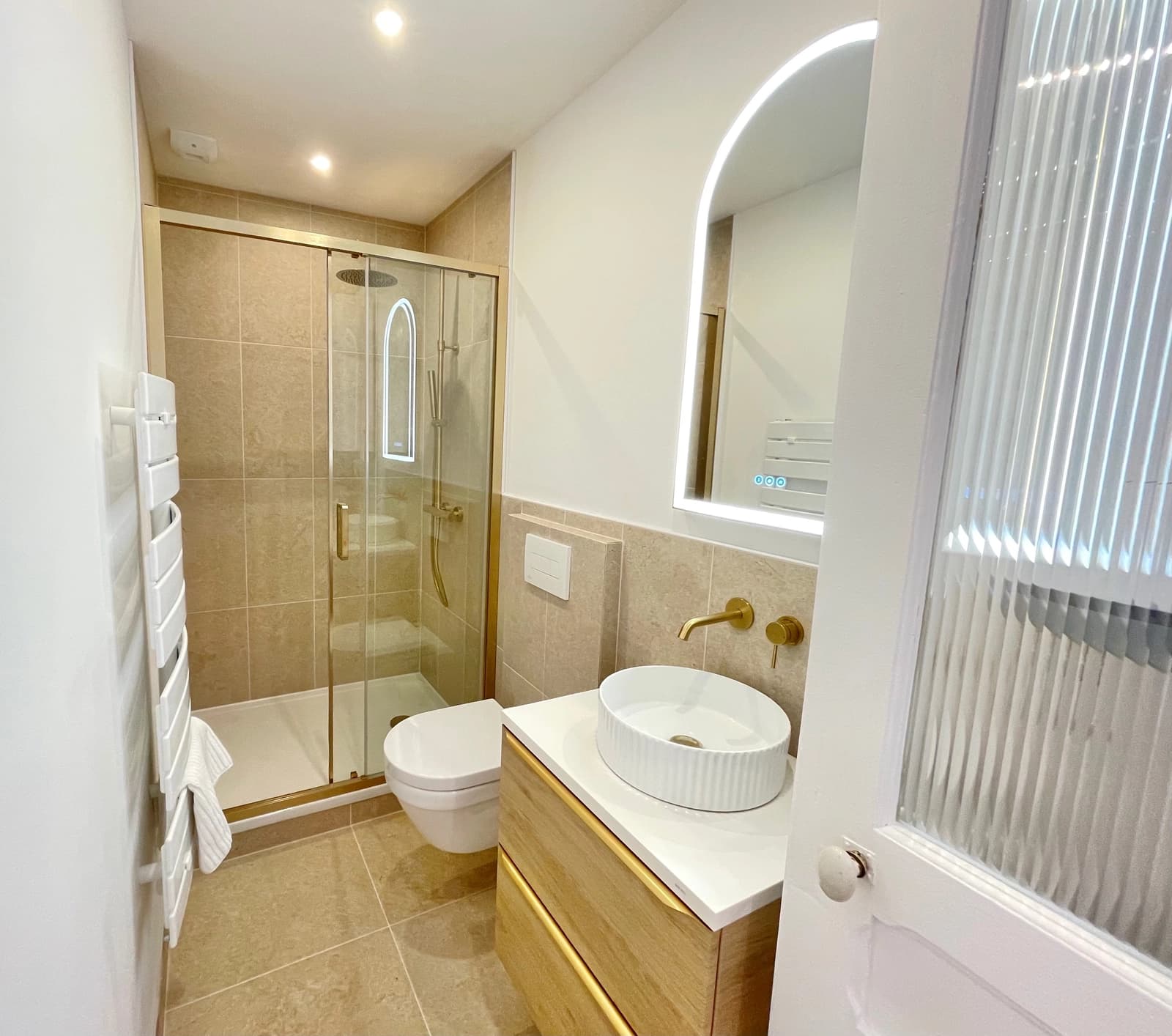 Space Le Havre Signature Apartment: Calm and Bright - 2