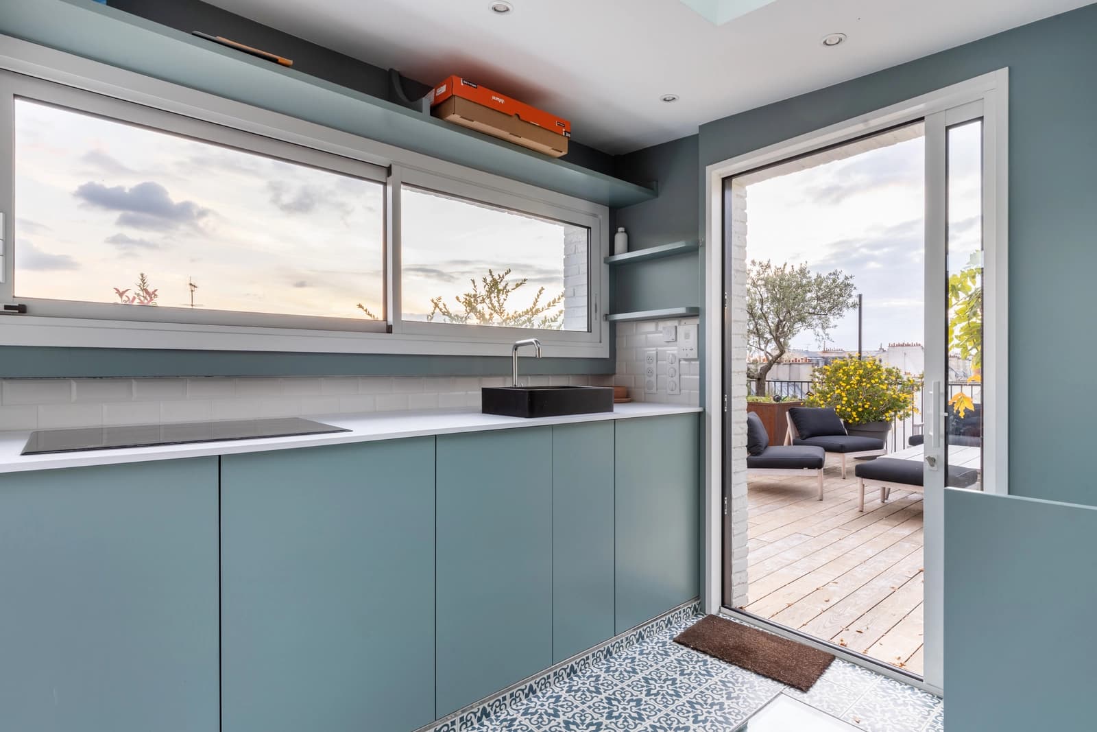 Espace Toit-terrasse avec vue sur Montmartre et la Tour Eiffel - 5