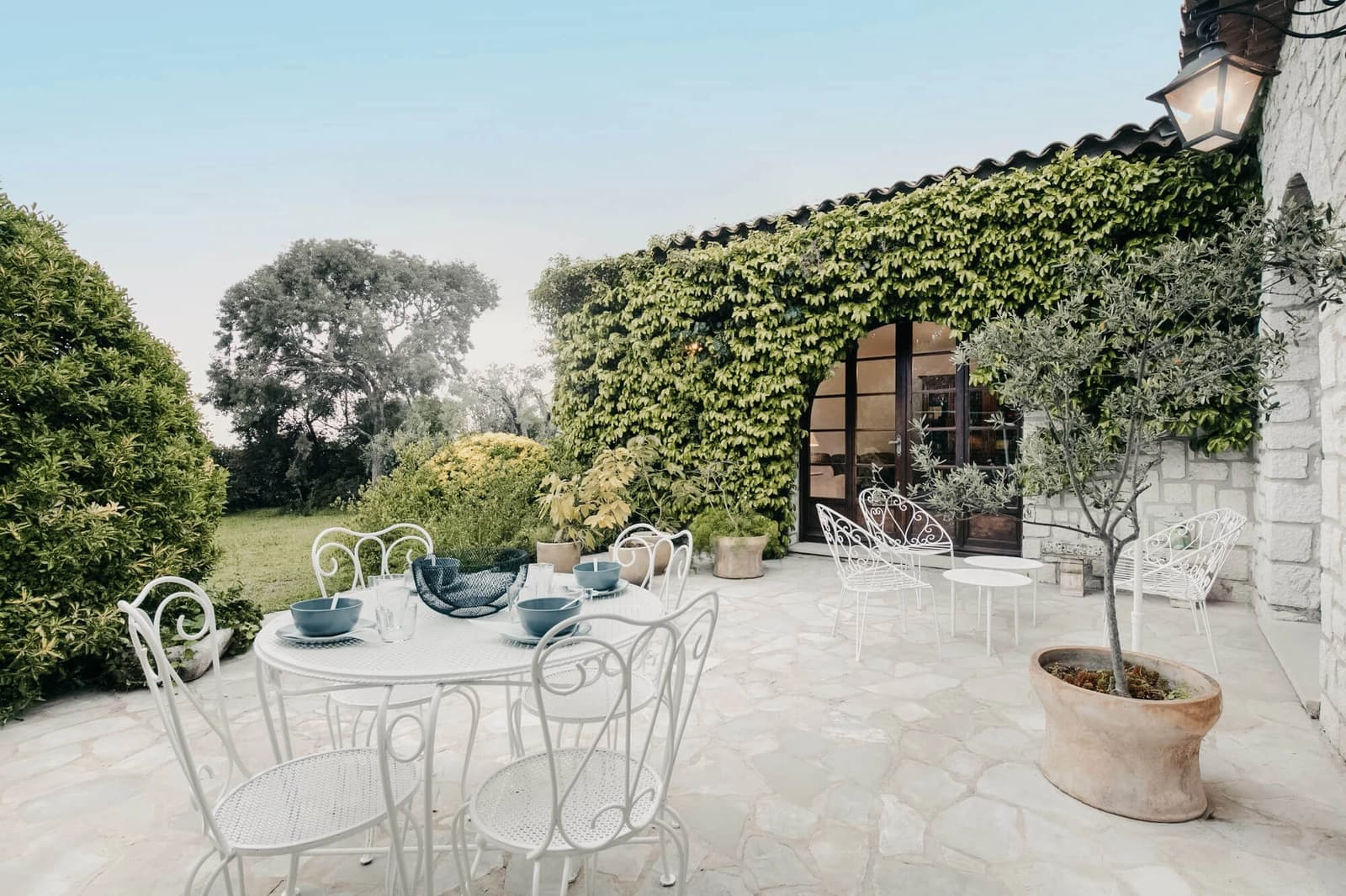 Space Stone Bastide with Vintage Accents and Solid Wood - 3