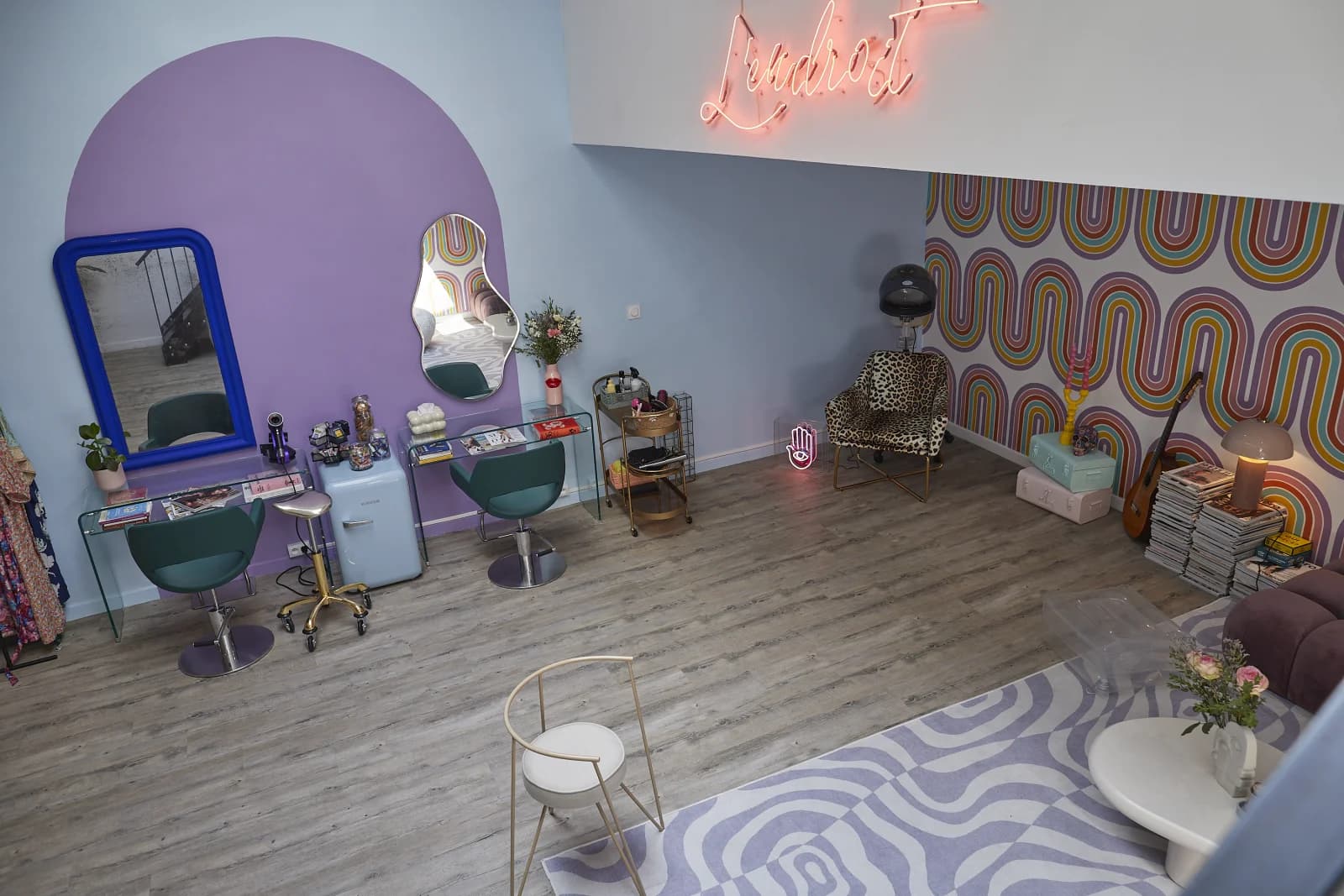 Space Atypical pop-retro loft in the heart of Marseille - 3