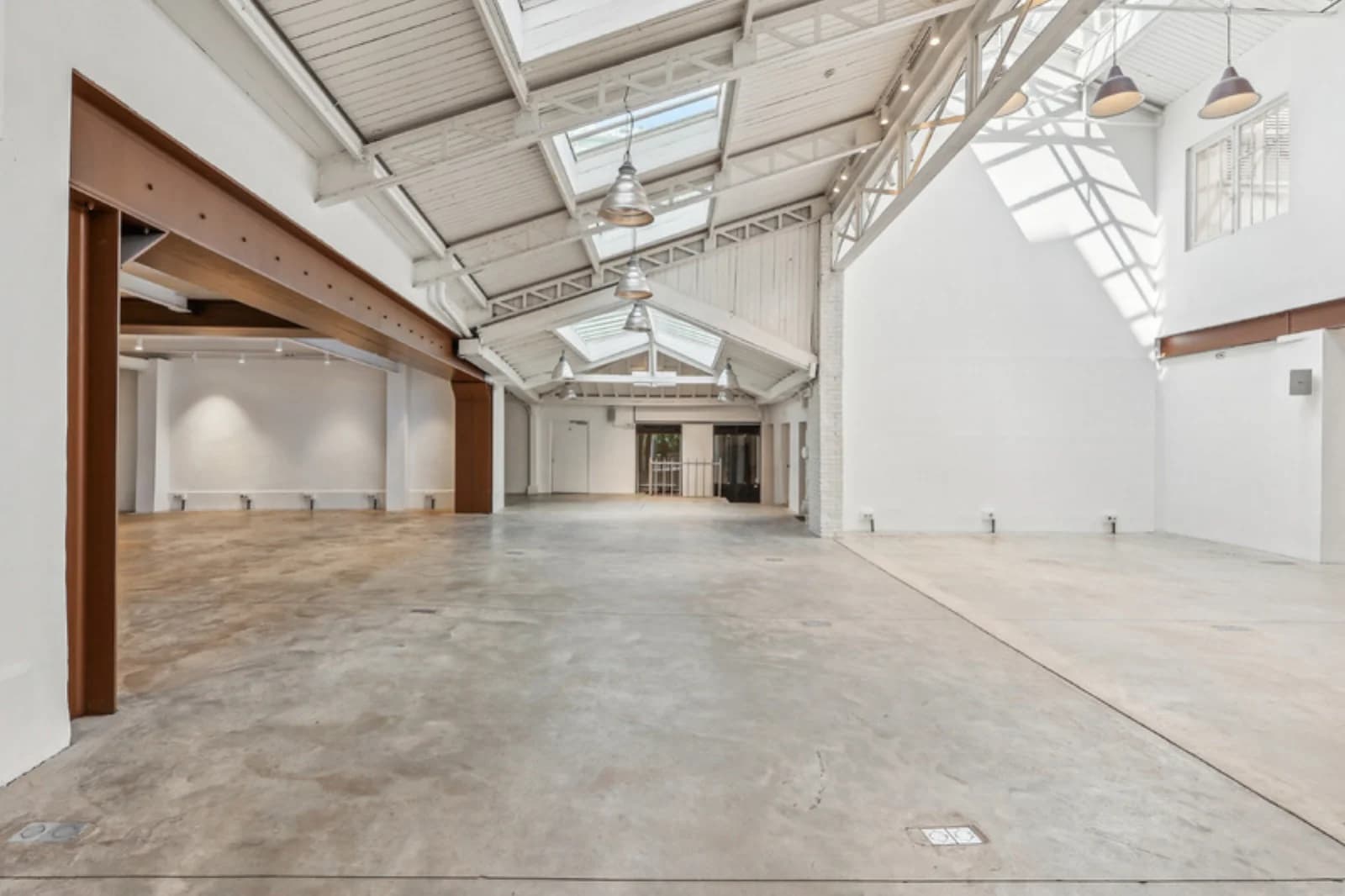 Espace Une galerie majestueuse avec boutique  - 4