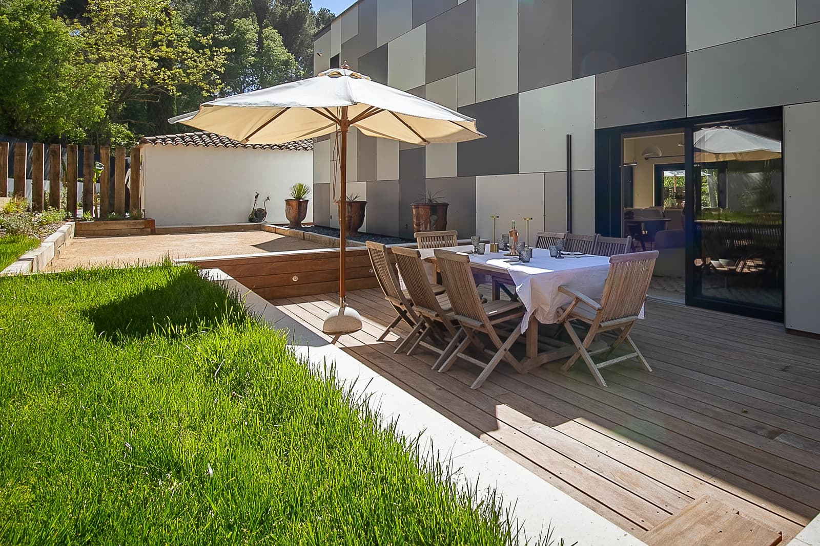 Space Fabulous architect-designed villa - 2
