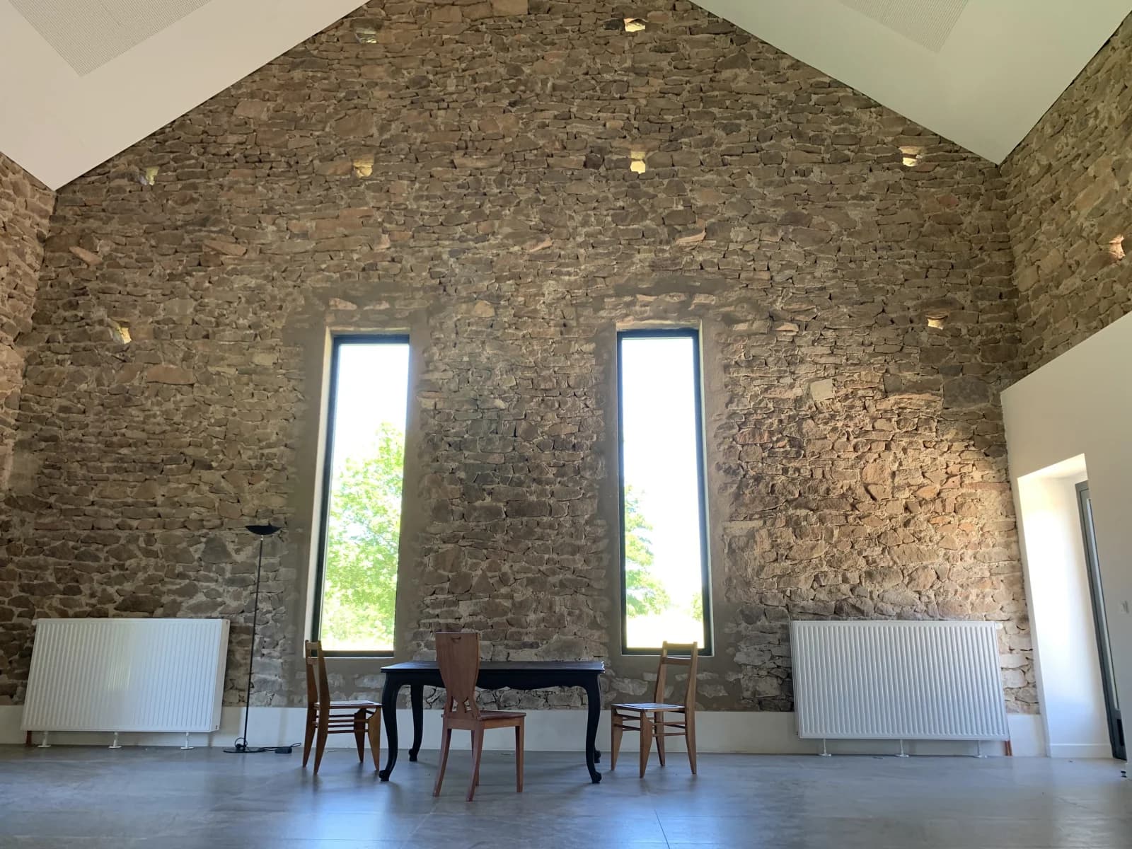 Meeting room in A unique hamlet in the heart of nature - 1