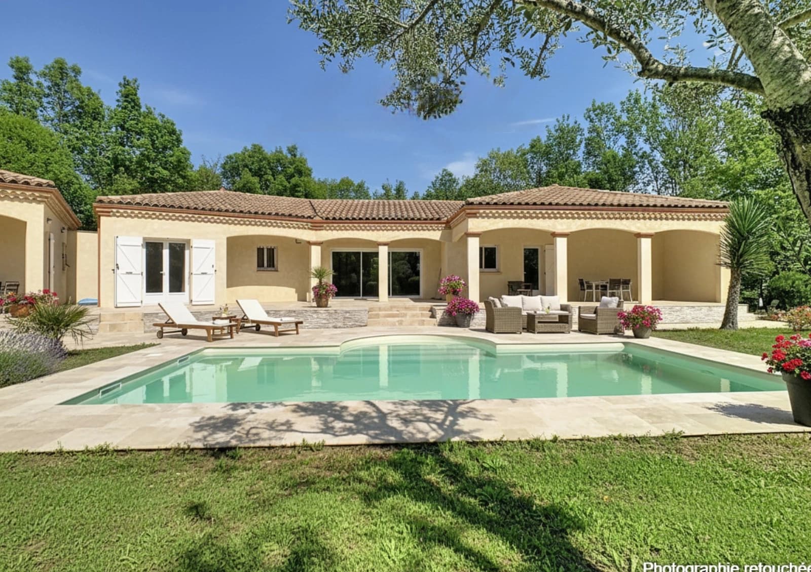 Space Provencal villa with pool in the heart of a tree-lined park – Occitania - 0