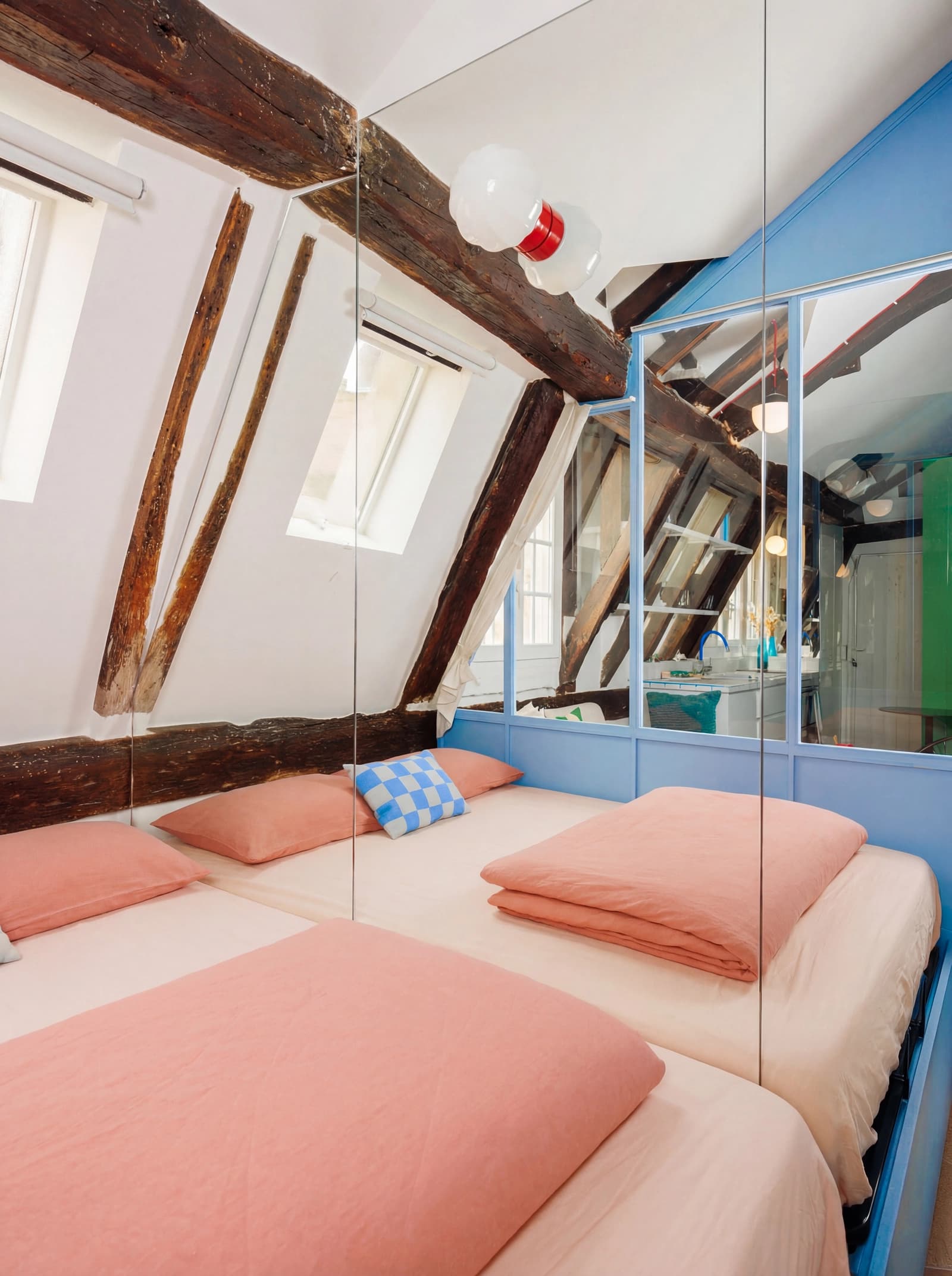 Espace Appartement coloré sous les toits - 5