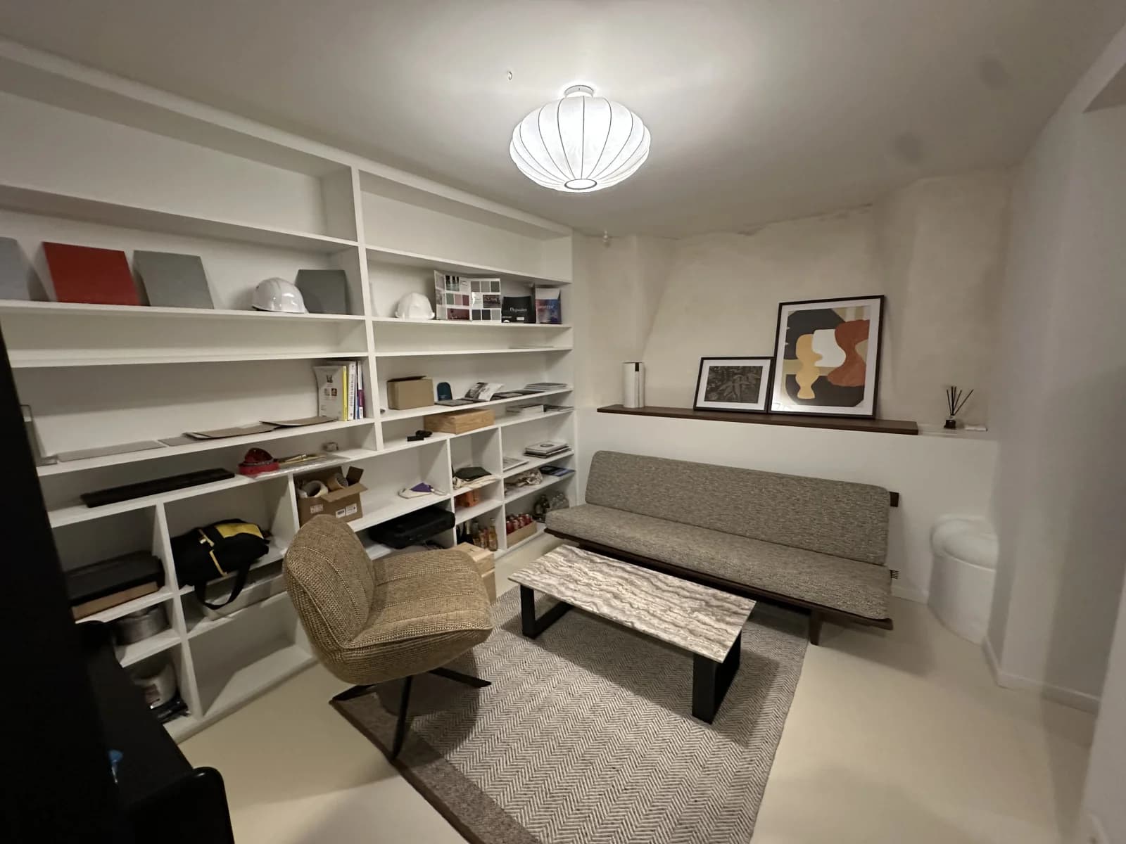 Space Completely renovated design office in the 9th arrondissement - 4