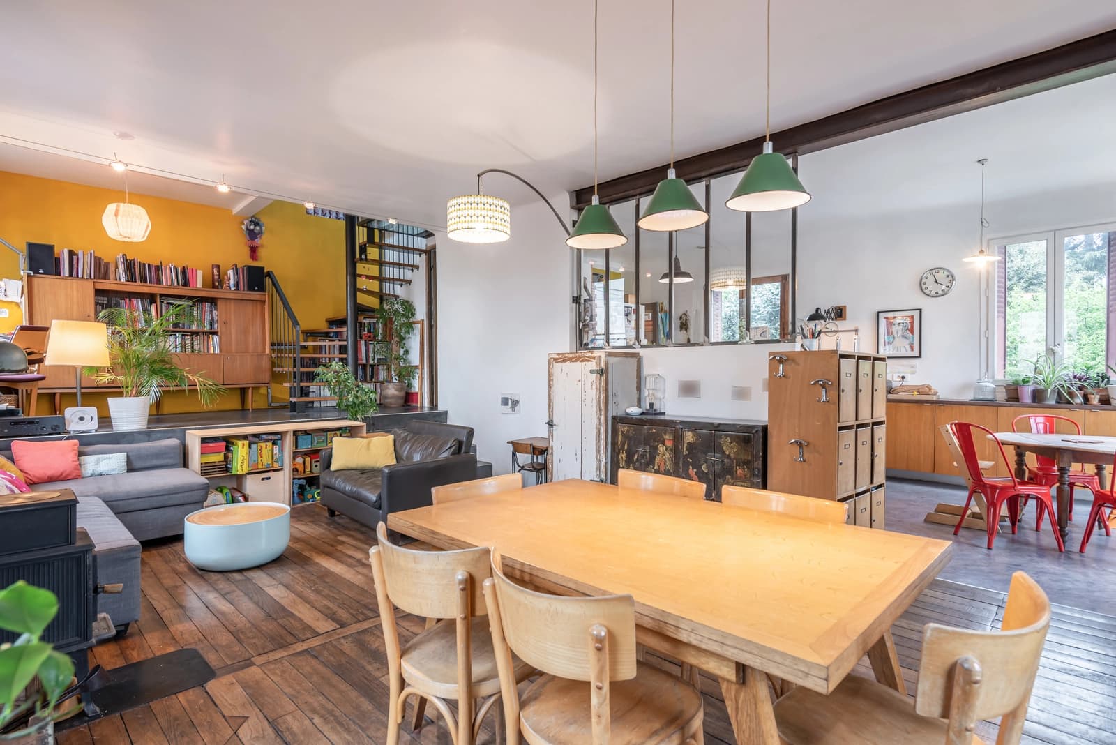 Salle de réunion dans Montreuil: maison avec jardin et terrasse conviviale - 1