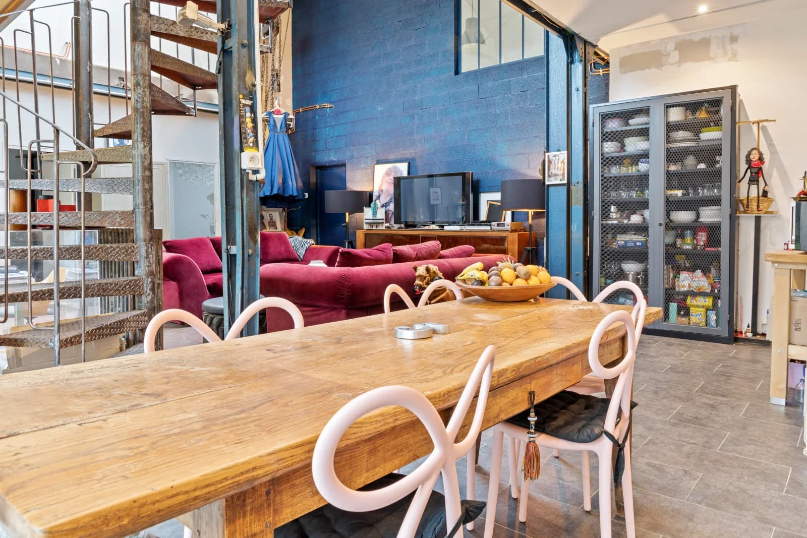 Meeting room in Atypical loft space - 1