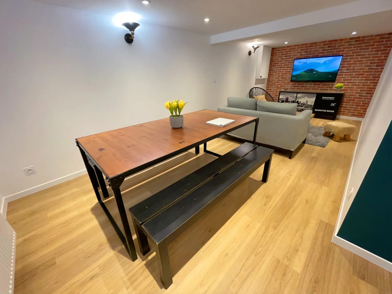 Comedor en Manhattan Home: ambiente neoyorquino cerca de la estación - 1
